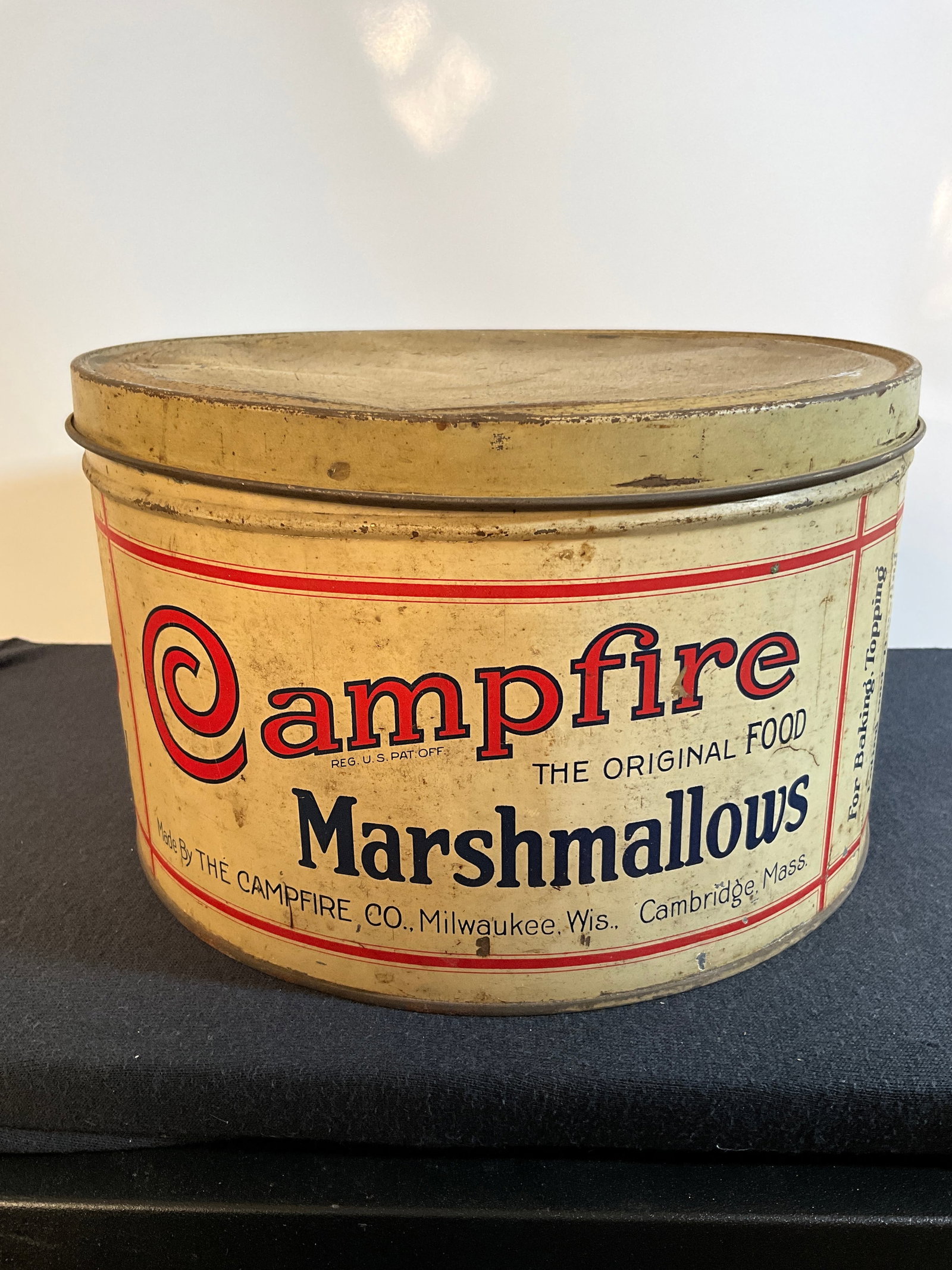 Campfire Marshmallow Large Tin - The Campfire Co. Milwaukee, Wis (1 of 6)