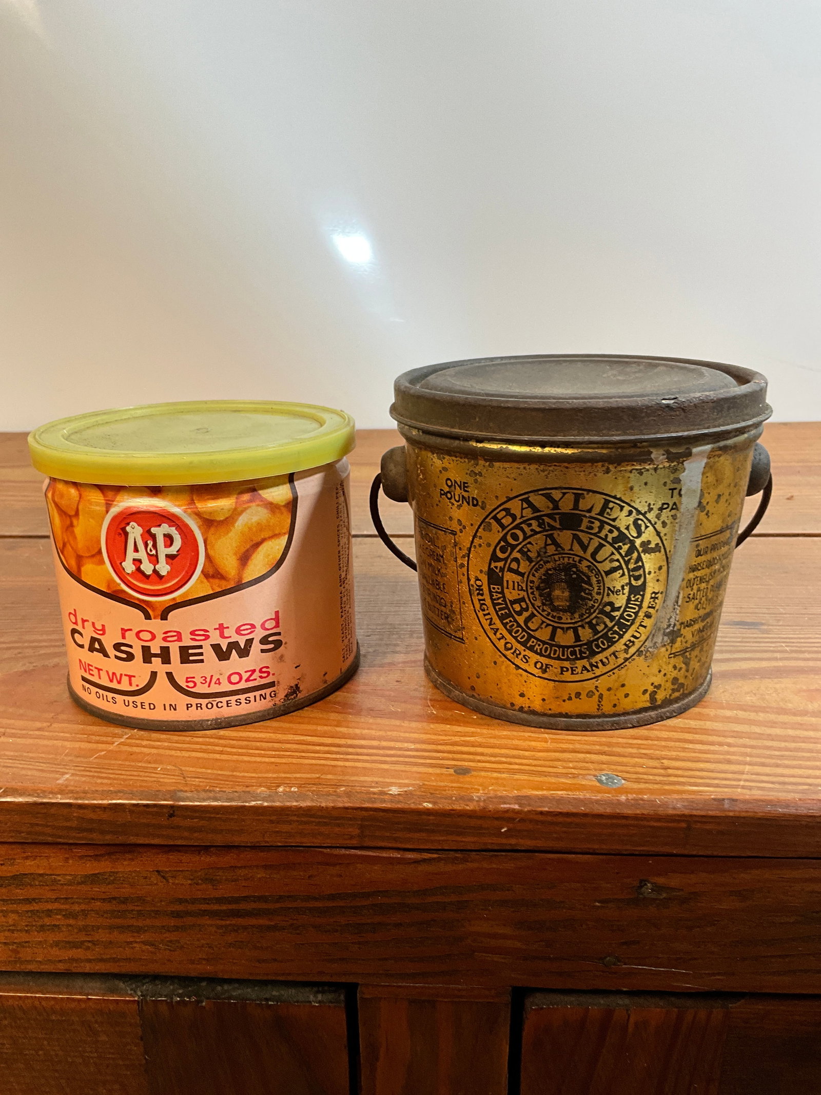 Vintage Peanut Butter & Cashews Tin Litho Cans - Bayles Peanut Butter - A&P Cashews (1 of 6)