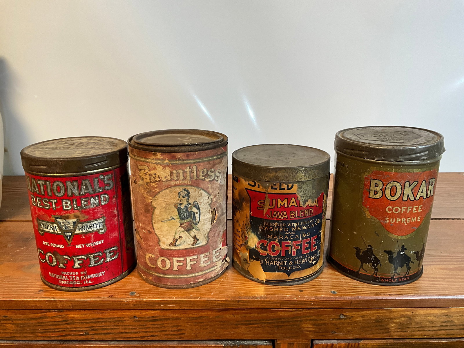 Lot of Four Vintage Coffee Tins with Lids, Shield Brand, Dauntless, Bokar, National's,One Pound Each (1 of 6)