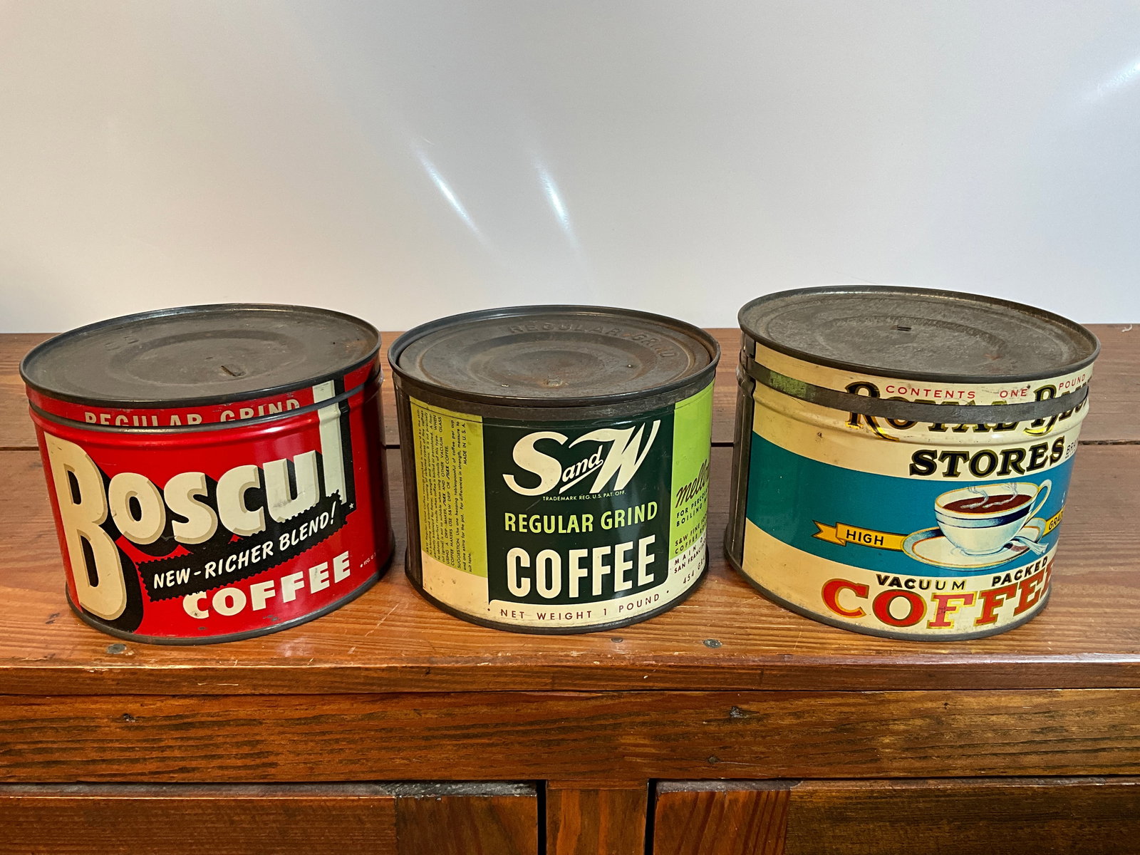 Lot of Three Vintage Coffee Tins, Royal Blue Stores, Boscul, S and W, All One-Pound, All Have Lids (1 of 6)