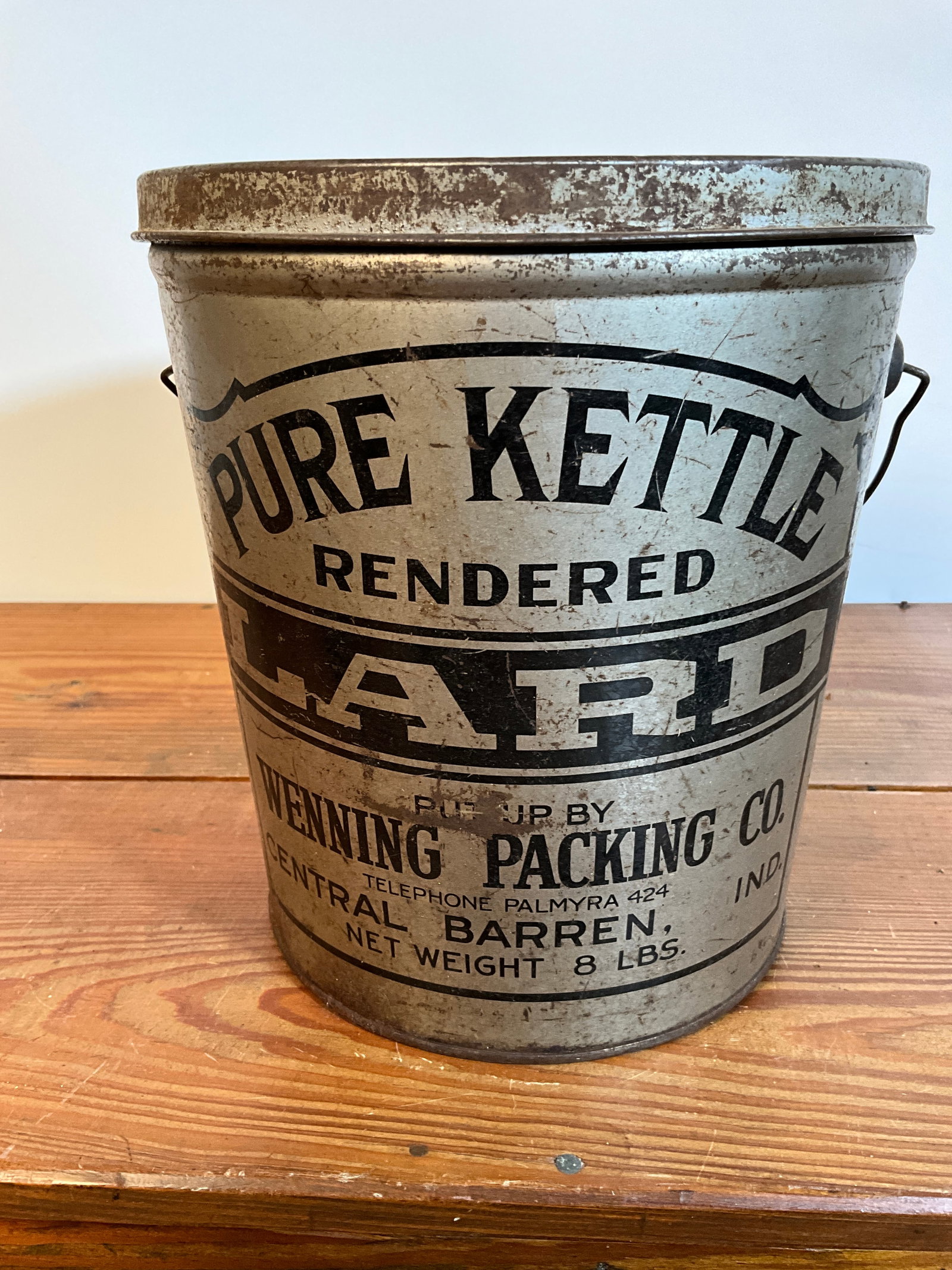 Vintage Pure Kettle Rendered Lard Tin Can, Eight Pounds with Lid (1 of 6)