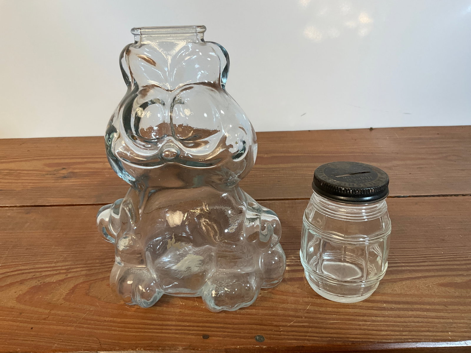 Lot of Two Figural Glass Banks, Garfield and Battleship Mustard (1 of 5)