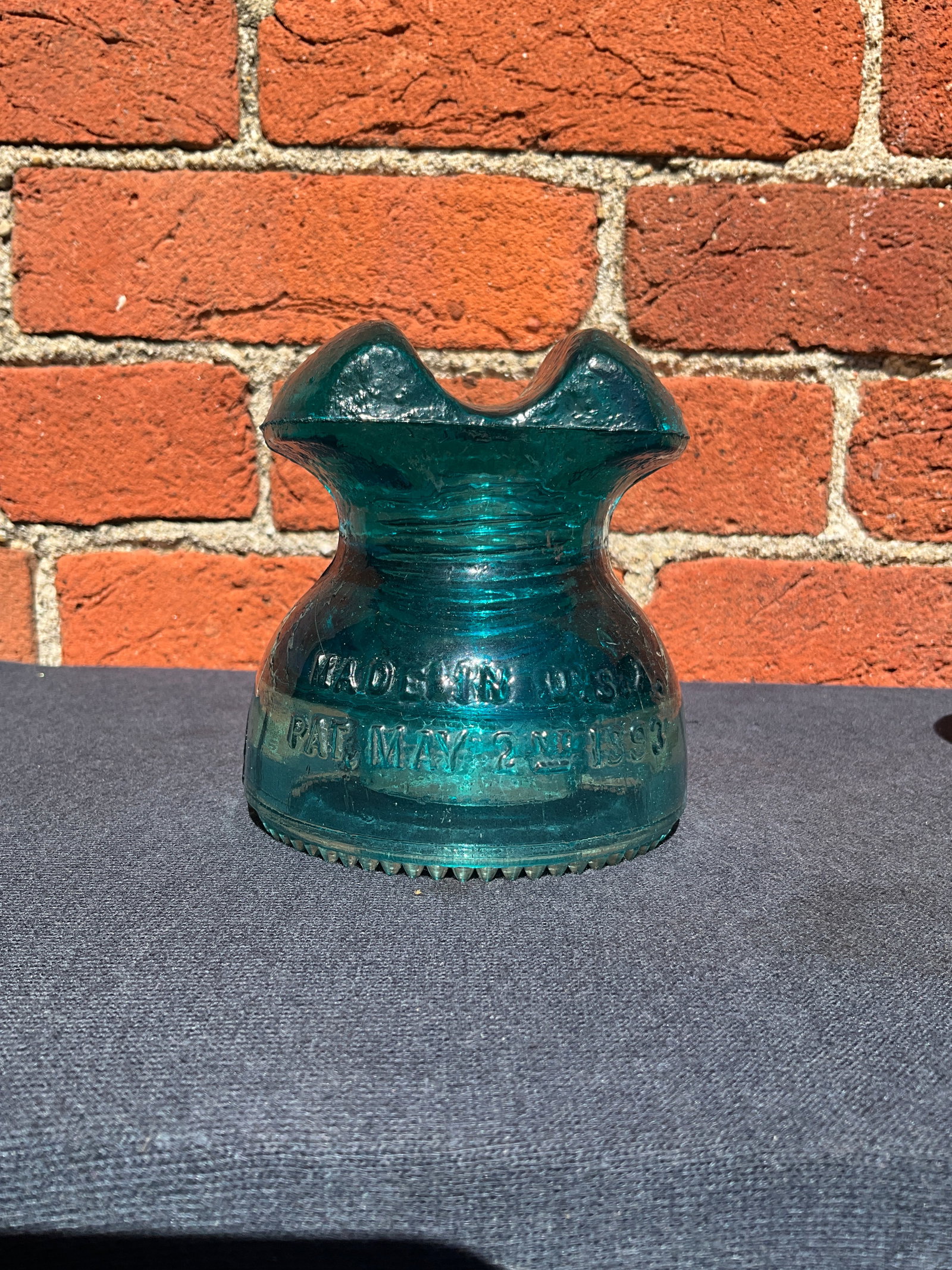 Hemingray No 62 Cable Insulator in a Icy Blue Hemingray color. (1 of 12)