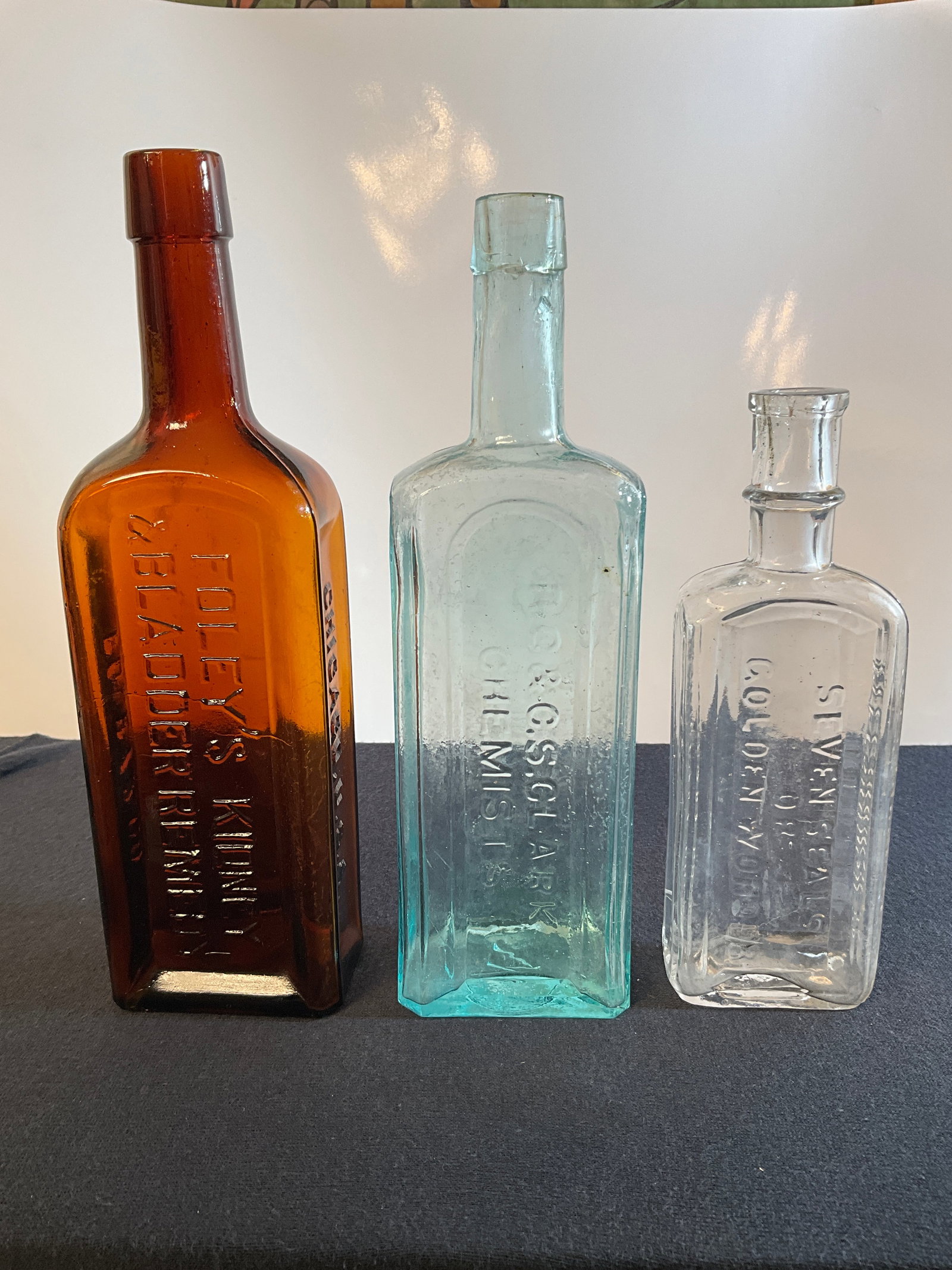 Lot of three 1880s Medicines - Golden Wonder - Clark Chemists - Foleys Kidney Remedy (1 of 6)