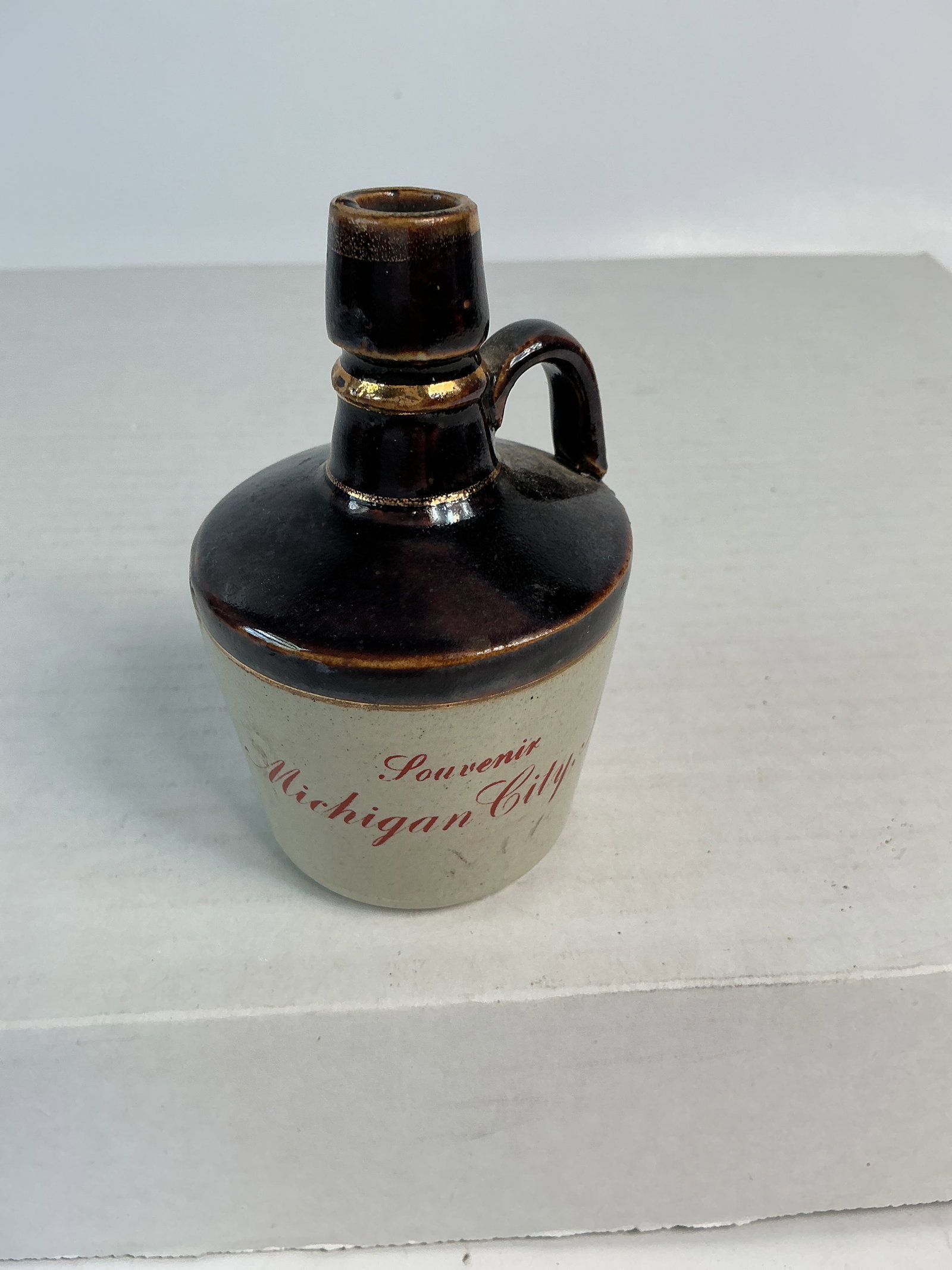 Souvenir Michigan City, Ind Stoneware Mini Jug (1 of 4)