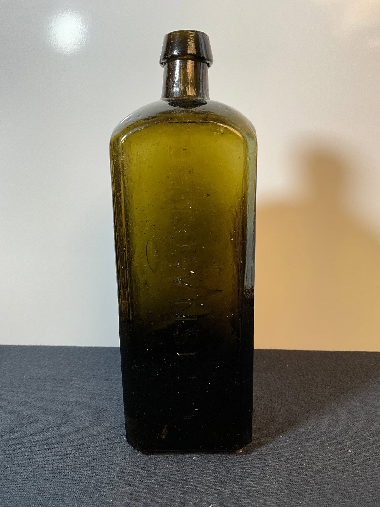 Dr. Townsend's Sarsaparilla, Albany N.Y. Olive/Forrest Green, Pontiled, Large Size Bottle (1 of 15)