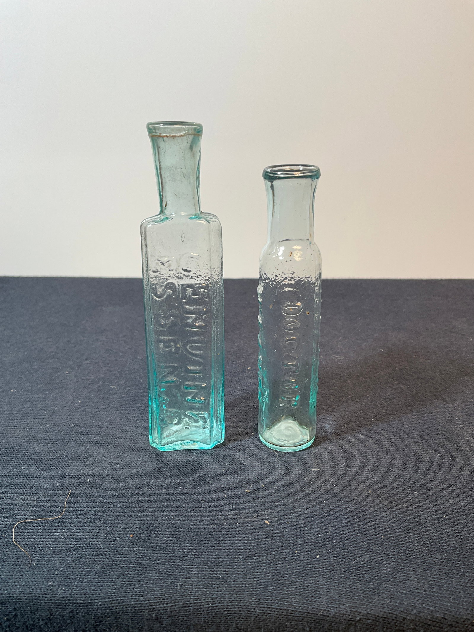 Two Open Pontiled, Rolled Lip Medicine Bottles (1 of 5)