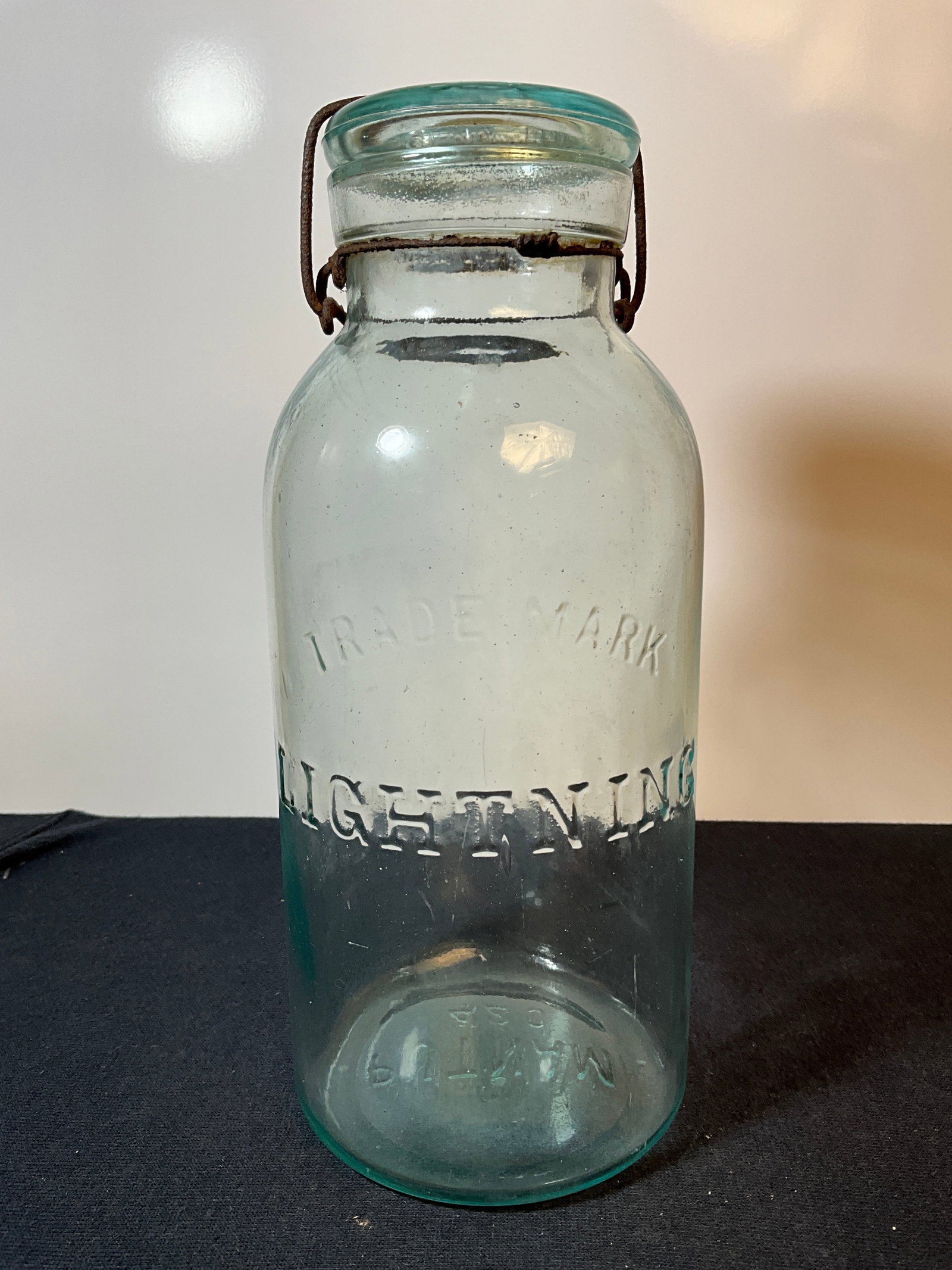 Half Gallon - Trade Mark Lightning Jar. Found Lip, Base embossed with Putnam. Aqua (1 of 6)