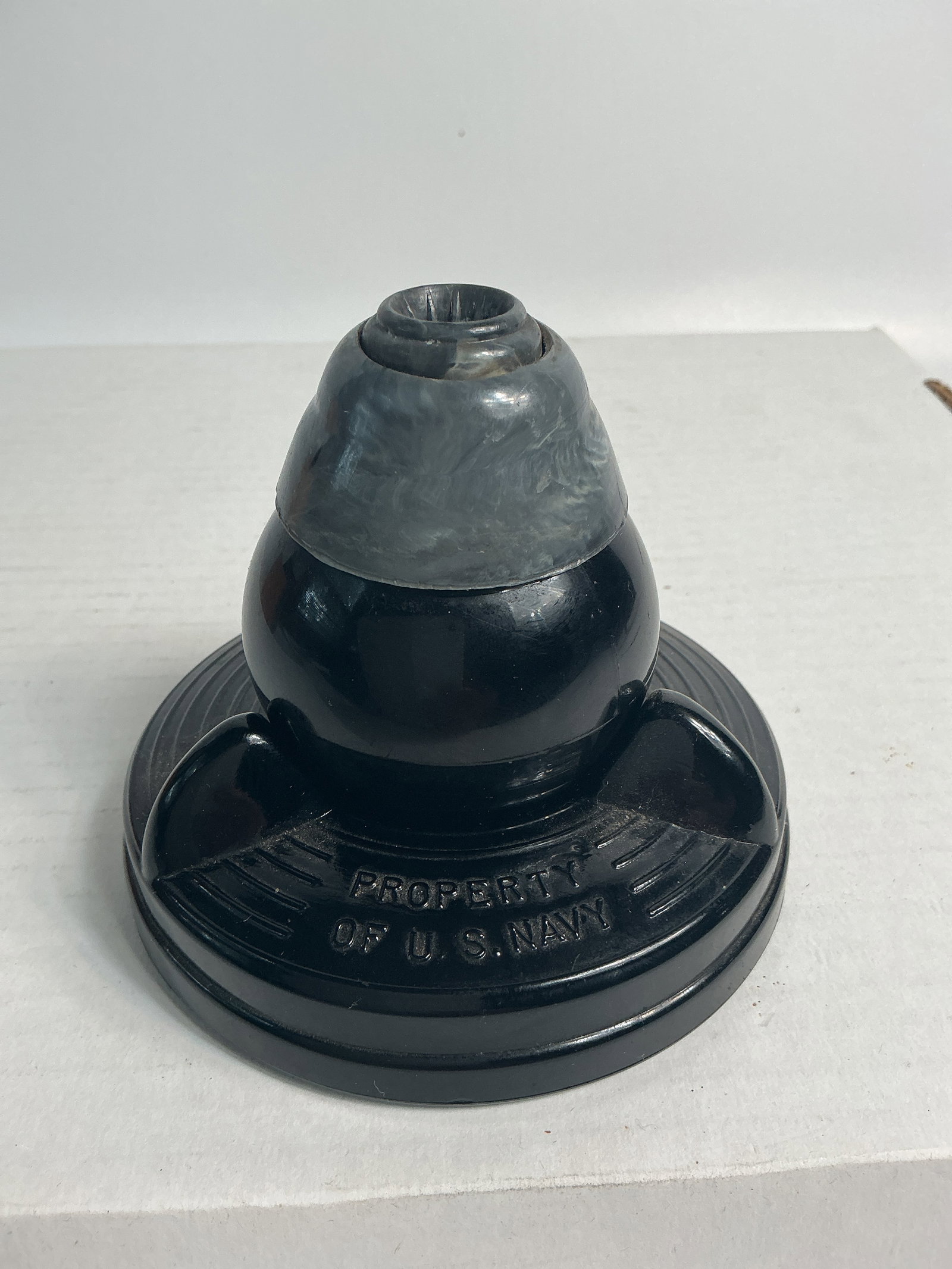 Property of US Navy Ink Zephyr American Corp New York (1 of 6)
