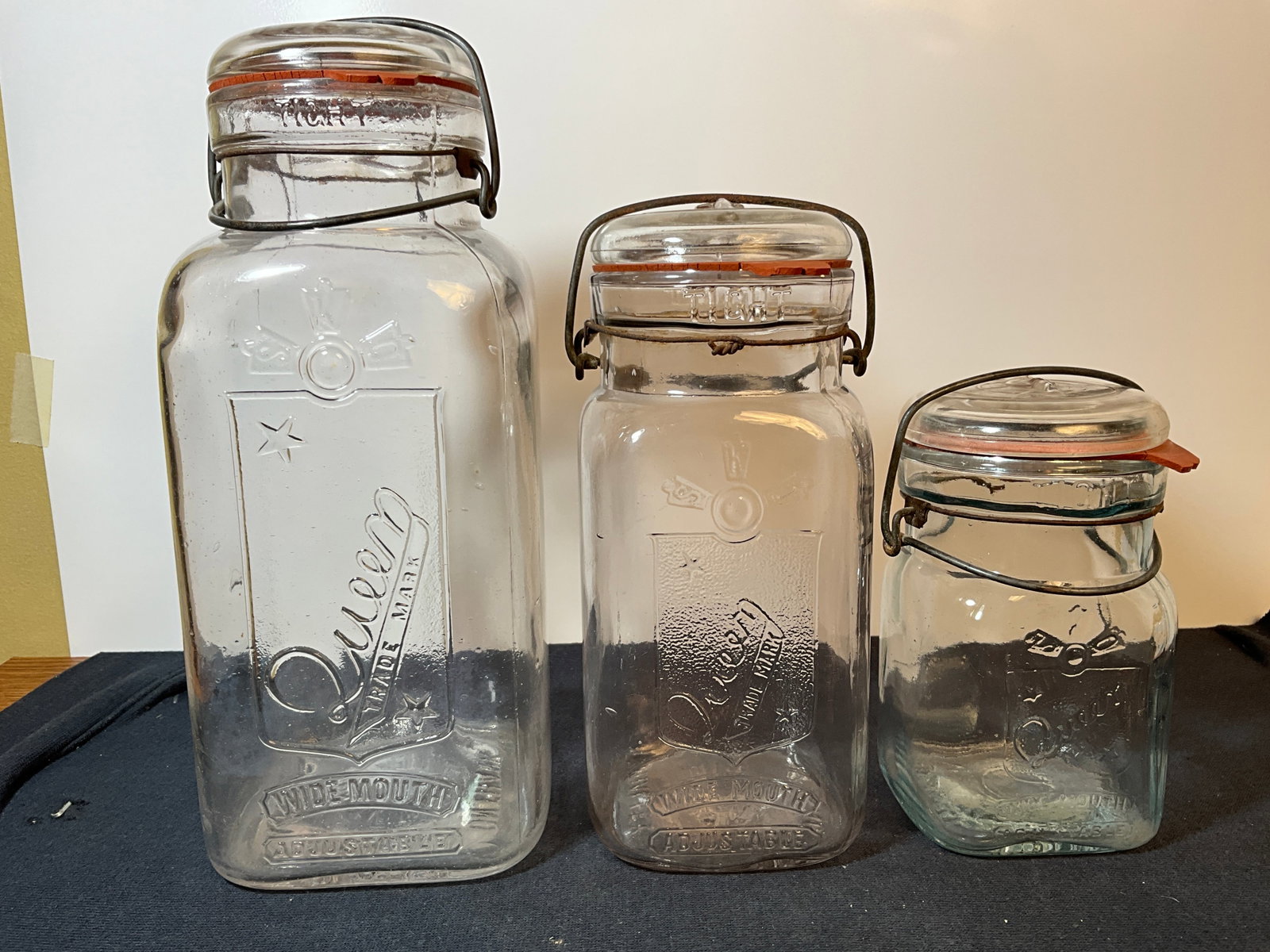 Set of three Sizes - Queen Fruit jar - Bail Style with Lids - Square - Clear - 1/2 Gal, Quart., Pint (1 of 8)