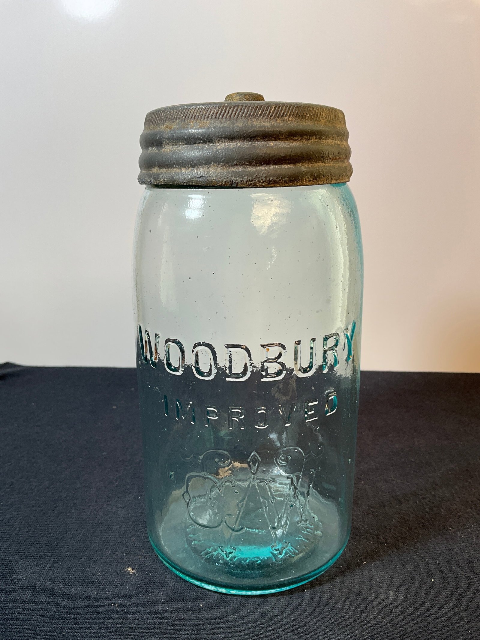 Woodbury Improved W/Monogram WGW - Woodbury Glassworks N.J. (1 of 8)