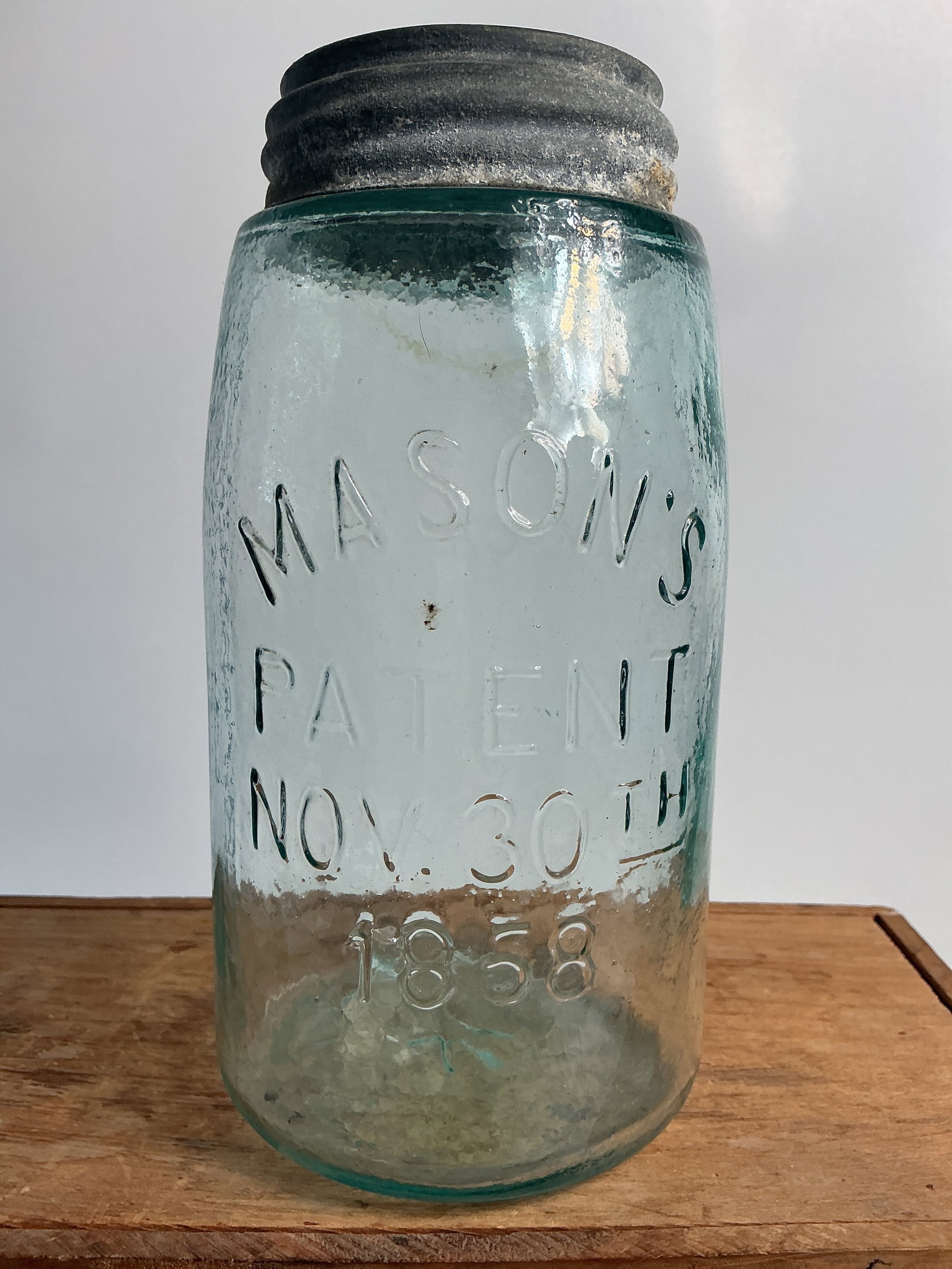 Mason's Patent Nov. 30TH 1858, Quart, Aqua, Great Glass Texture (1 of 4)