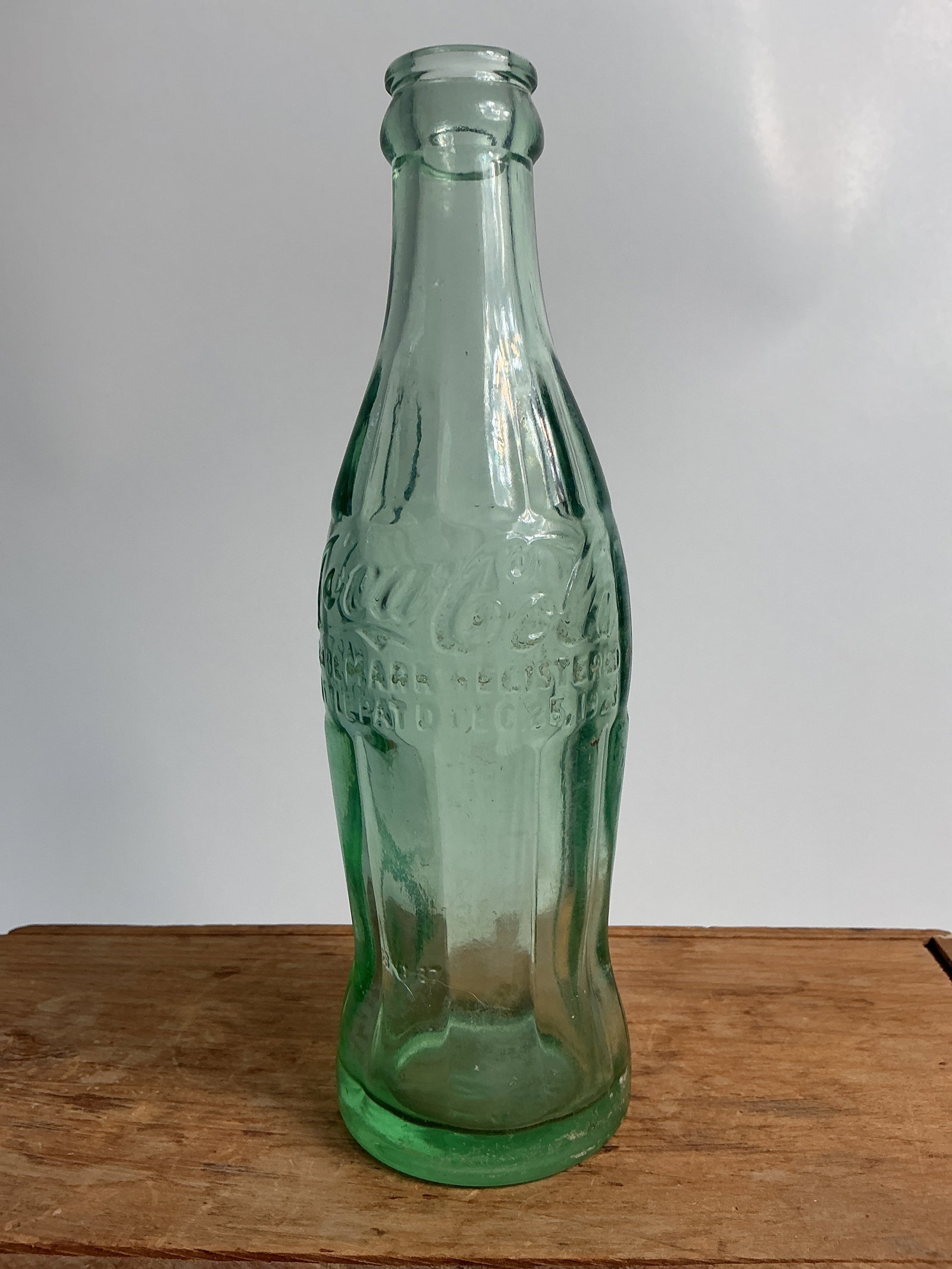 Hobble Skirt Christmas Coke Bottle Pat Dec. 25, 1923 Las Vegas, Nev (1 of 5)