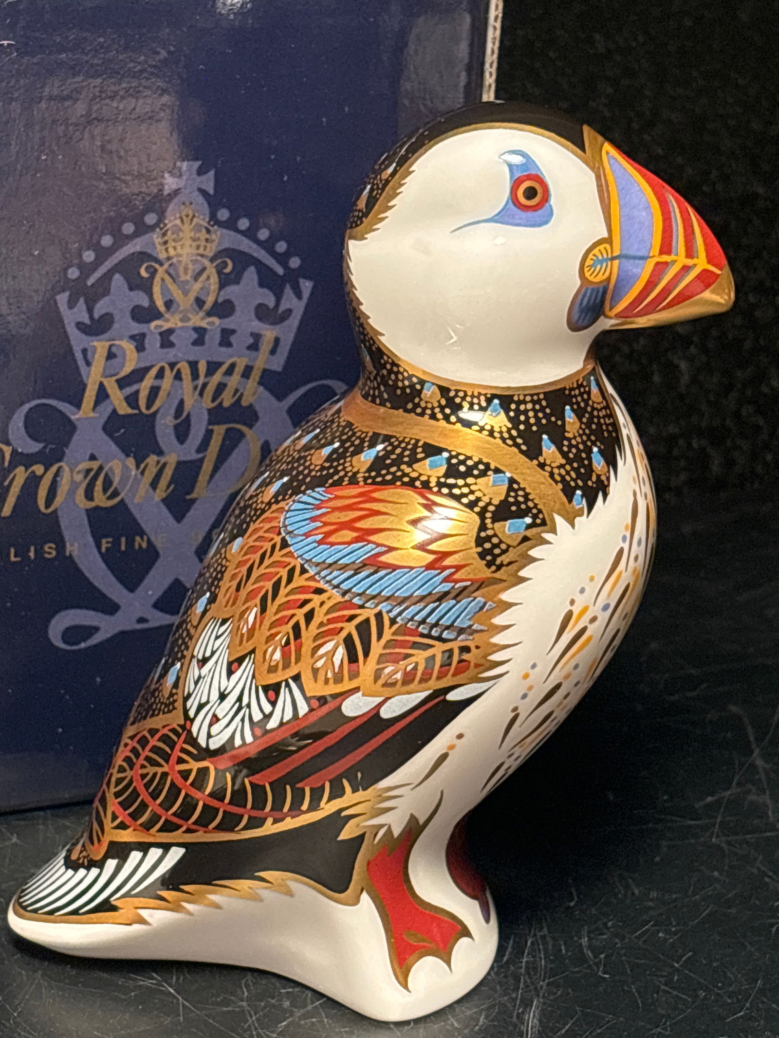 Great 5 inch tall Puffin bird Royal Crown Derby paperweight w/box, silver stopper (1 of 7)