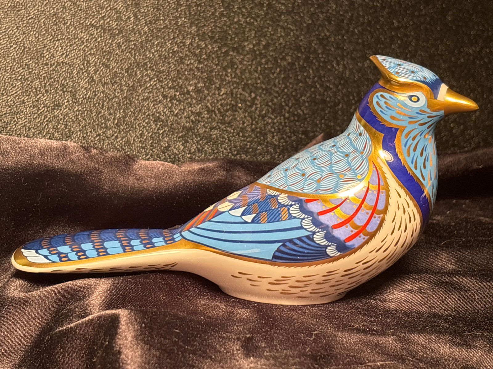 Pretty 7 inch Blue Jay Royal Crown Derby bone china paperweight statue: Blue Jay Royal Crown Derby bone china large paperweight. Gold stopper. No boxVery good estate condition..