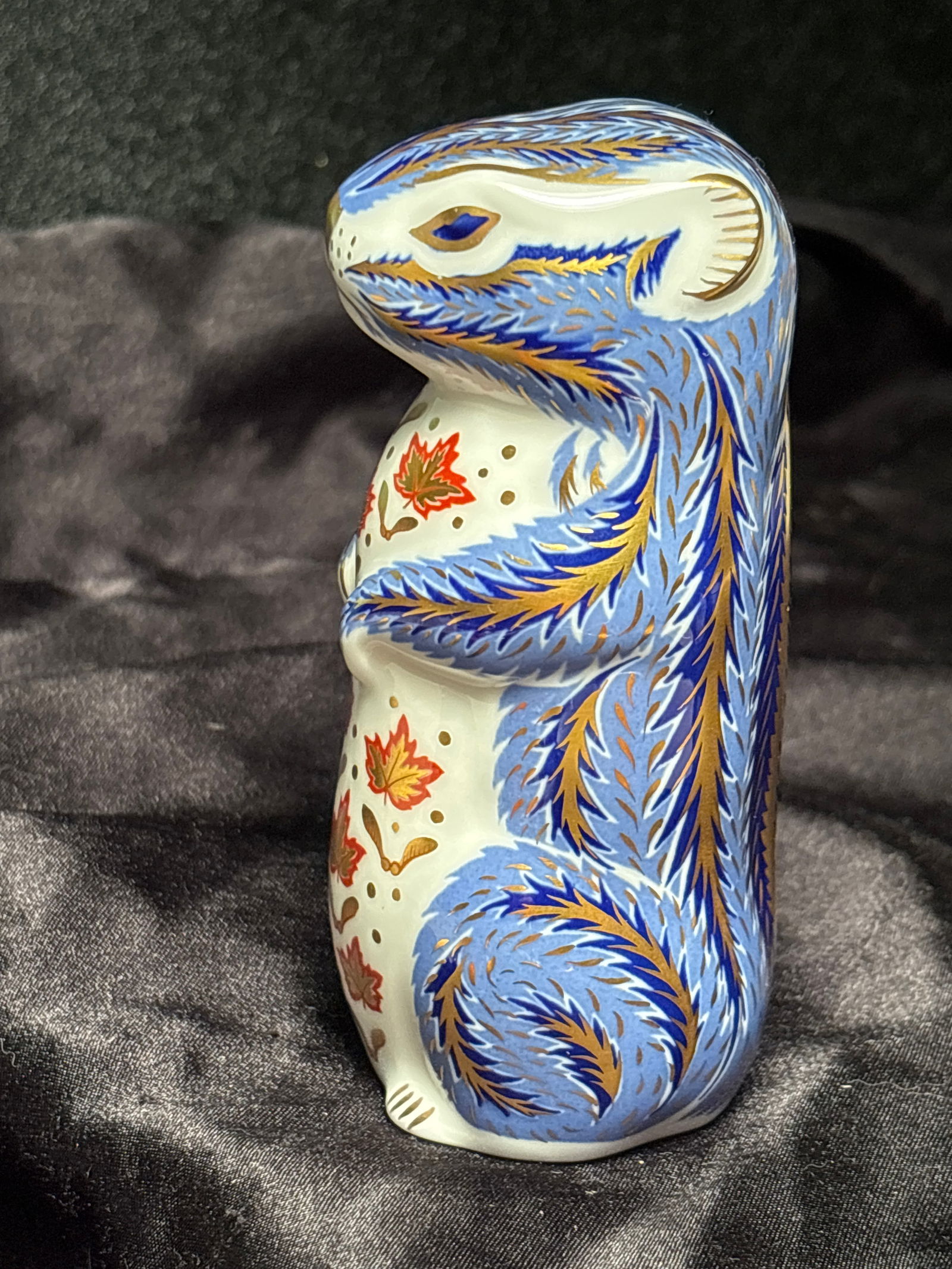Blue chipmunk 4&1/2 inch Royal Crown Derby bone china paperweight: Blue chipmunk 4&1/2inch Royal Crown Derby bone china paperweight . Gold stopper. No box.Very good estate condition.