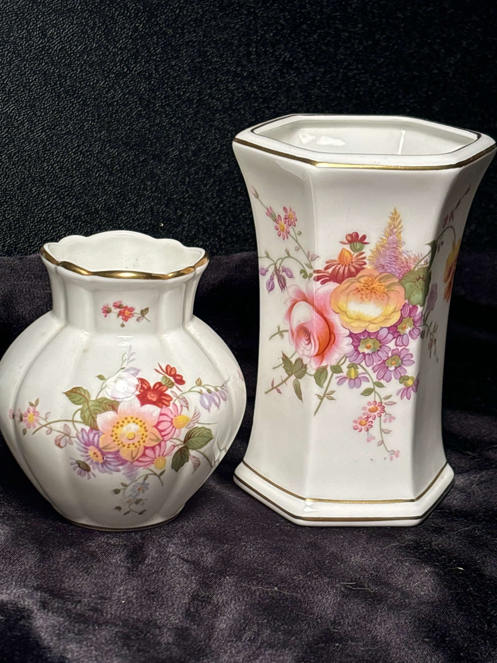 Two (2) Derby Posies small vases Royal Crown Derby bone china: Royal Crown Derby bone china smallvases. Very good estate condition.
