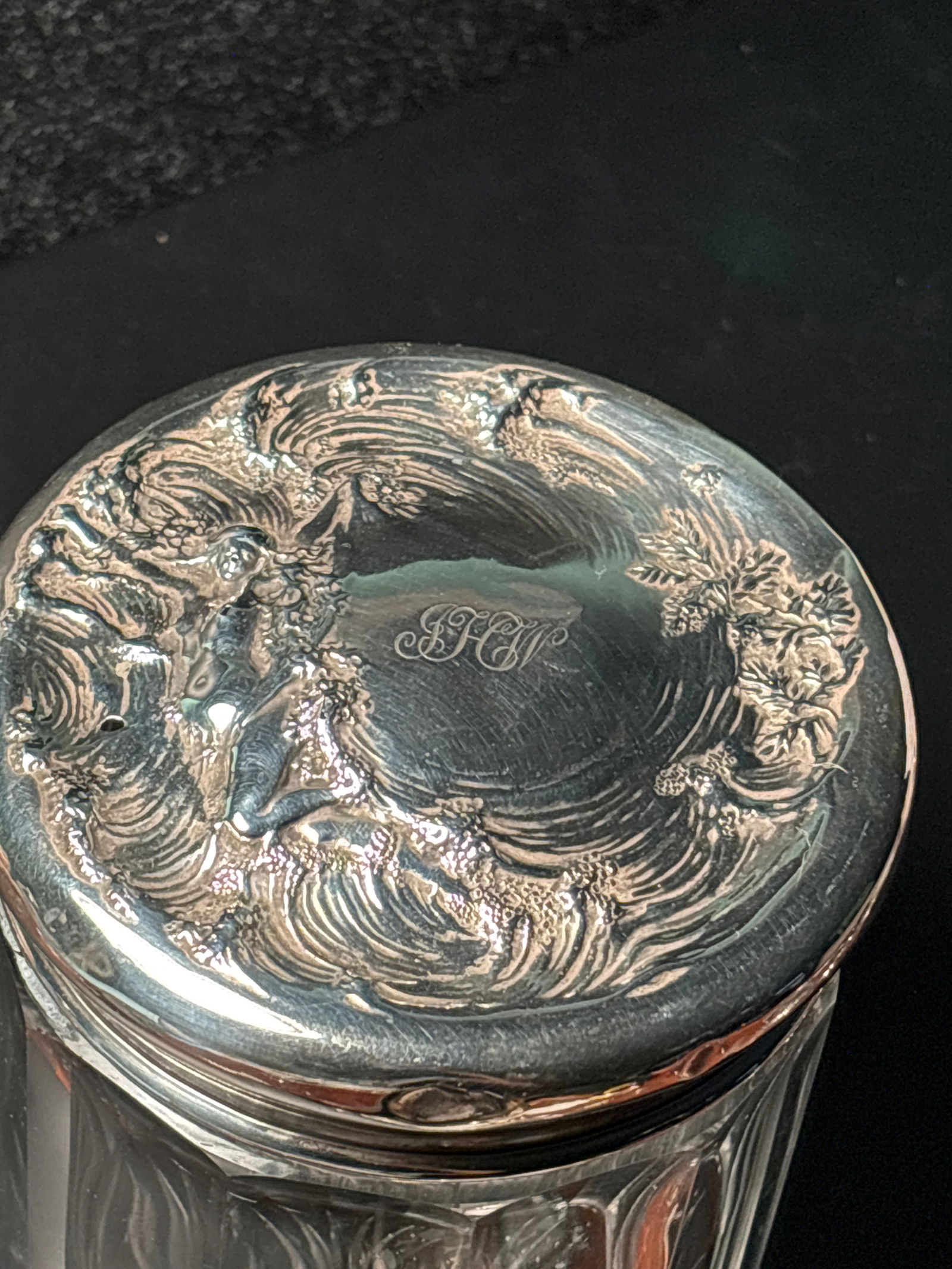 Large Art Nouveau cut glass humidor 4&1/2x5&1/2 inch with sterling lid (1 of 8)