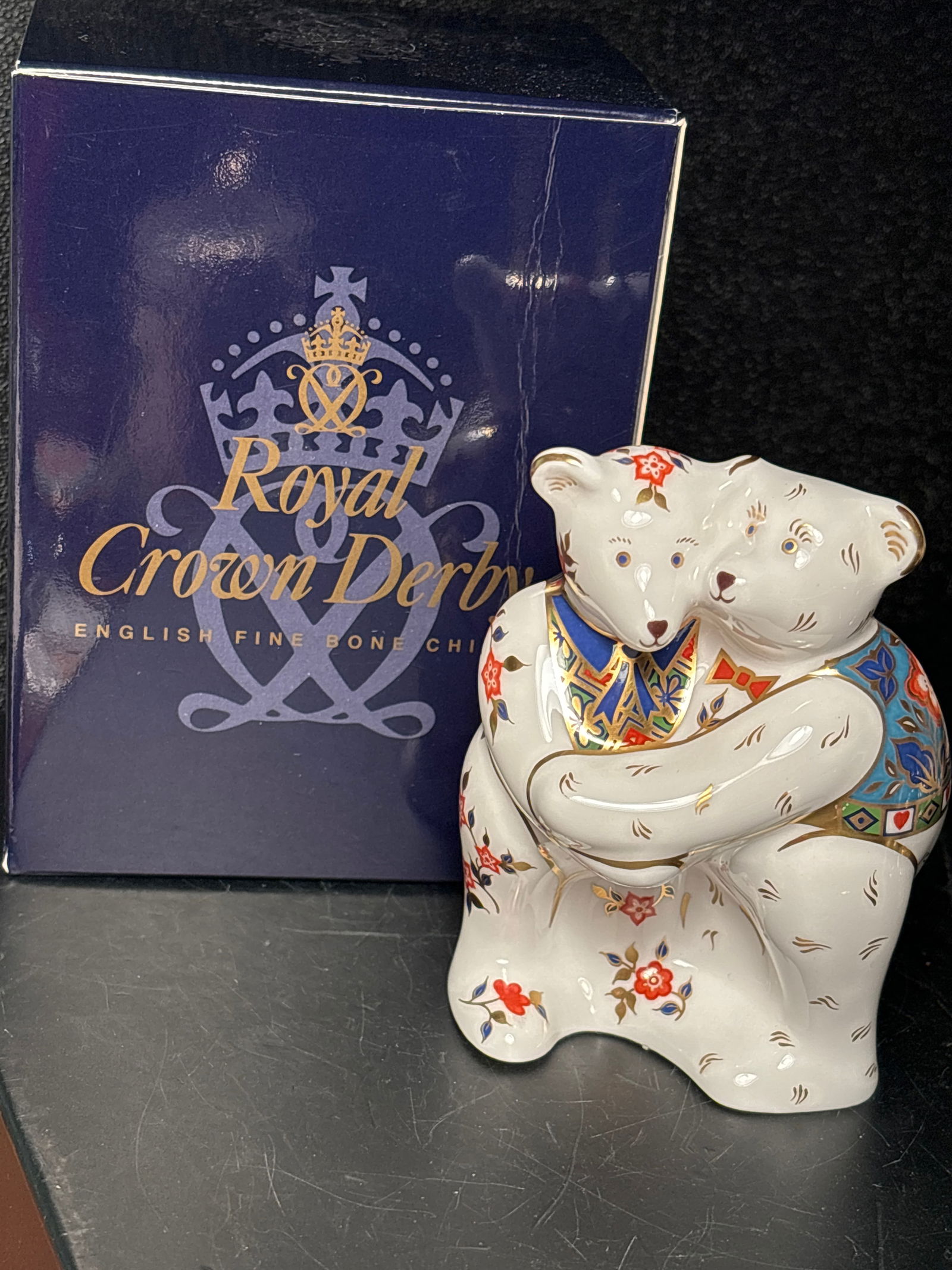 Royal Crown Derby English china Teddy Bear Bear Hug  4 inch statue w/box (1 of 6)