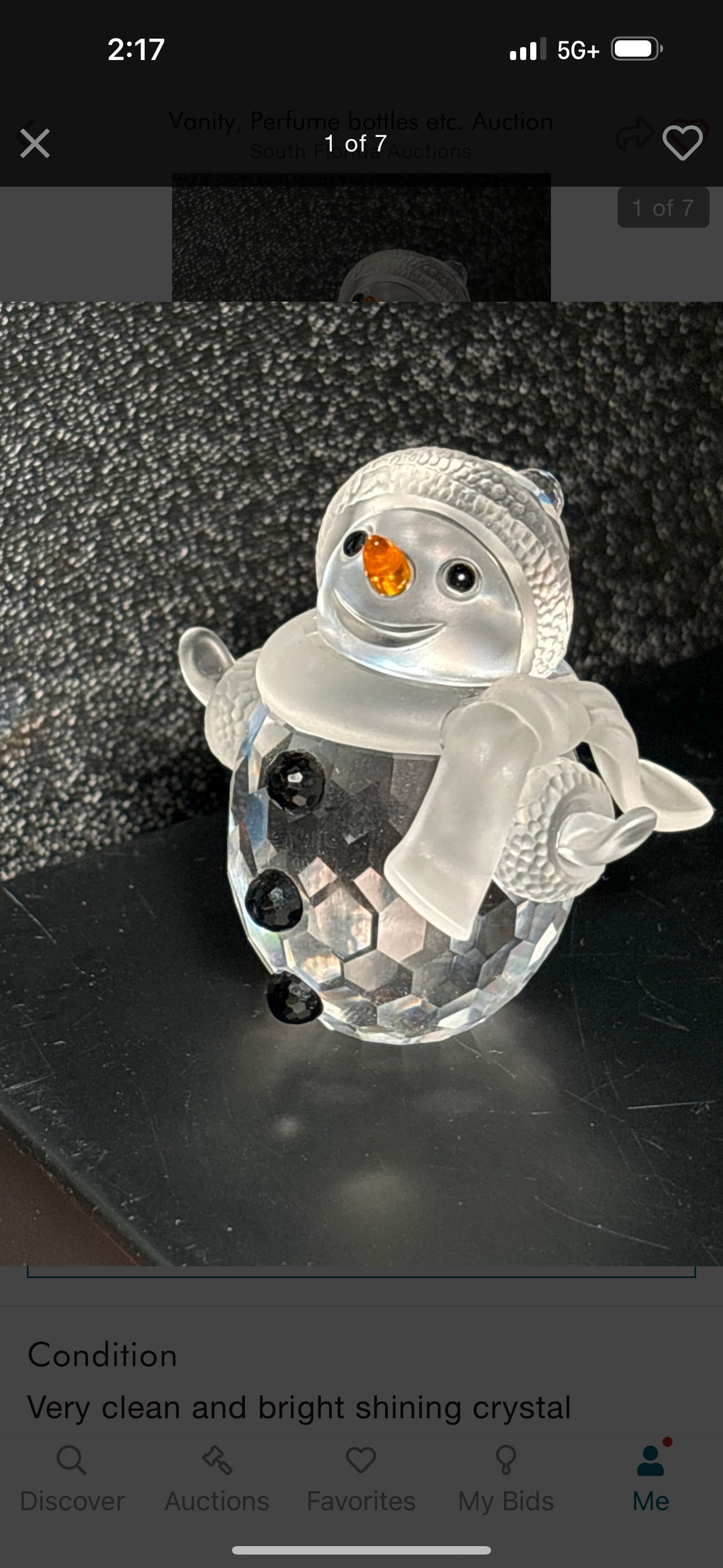 Swarovski Crystal 3inch snowman with colored glass carrot nose; signed . No box: Swarovski Crystal 3inch snowman with colored glass carrot nose; signed . No boxGood condition with no damage.