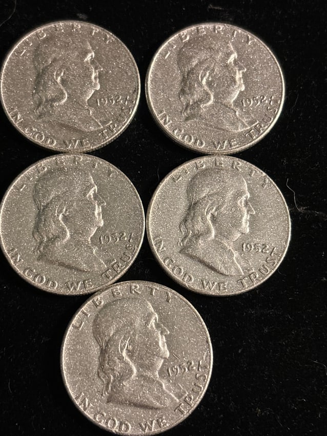 Group of five (5) 1952 Franklin circulated silver half dollars (1 of 4)