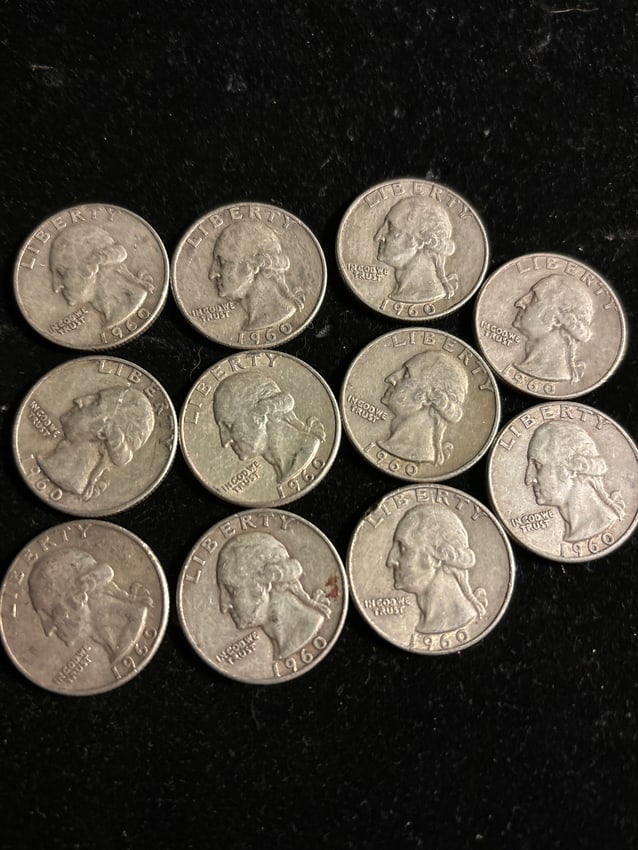Group lot of eleven (11) circulated silver 1960 Washington quarters (1 of 6)