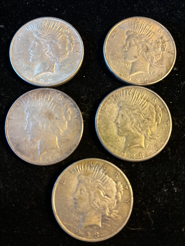 Lot of five (5) 1923 Peace silver dollars (1 of 5)