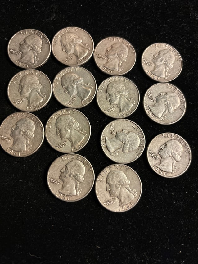 Lot of fourteen 1961 Washington silver quarters (1 of 6)