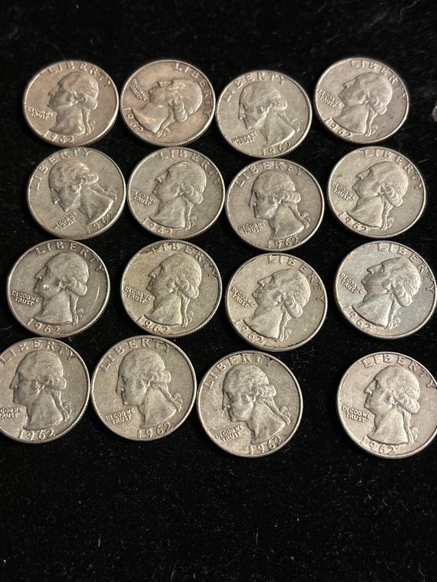 Lot of sixteen (16) 1962 Washington silver quarters (1 of 6)