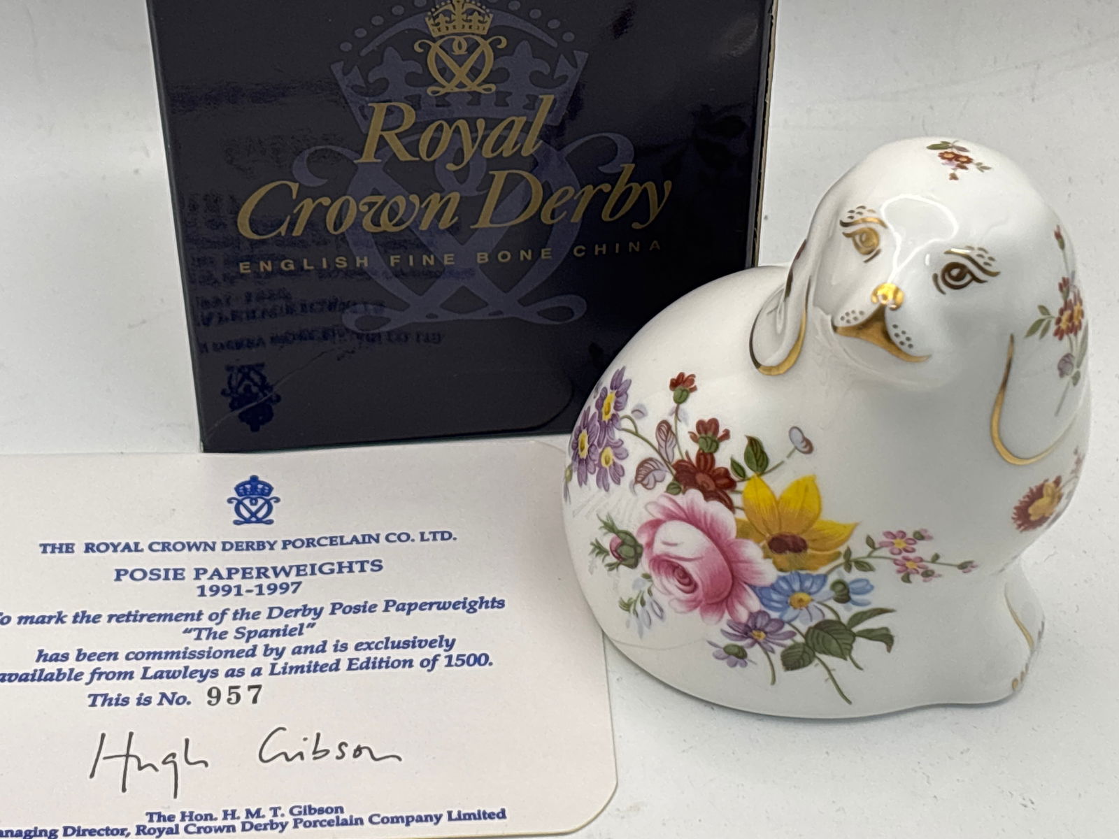 1997 Limited Edition Derby Posies “The Spaniel” 4 inch paperweight statue (1 of 6)