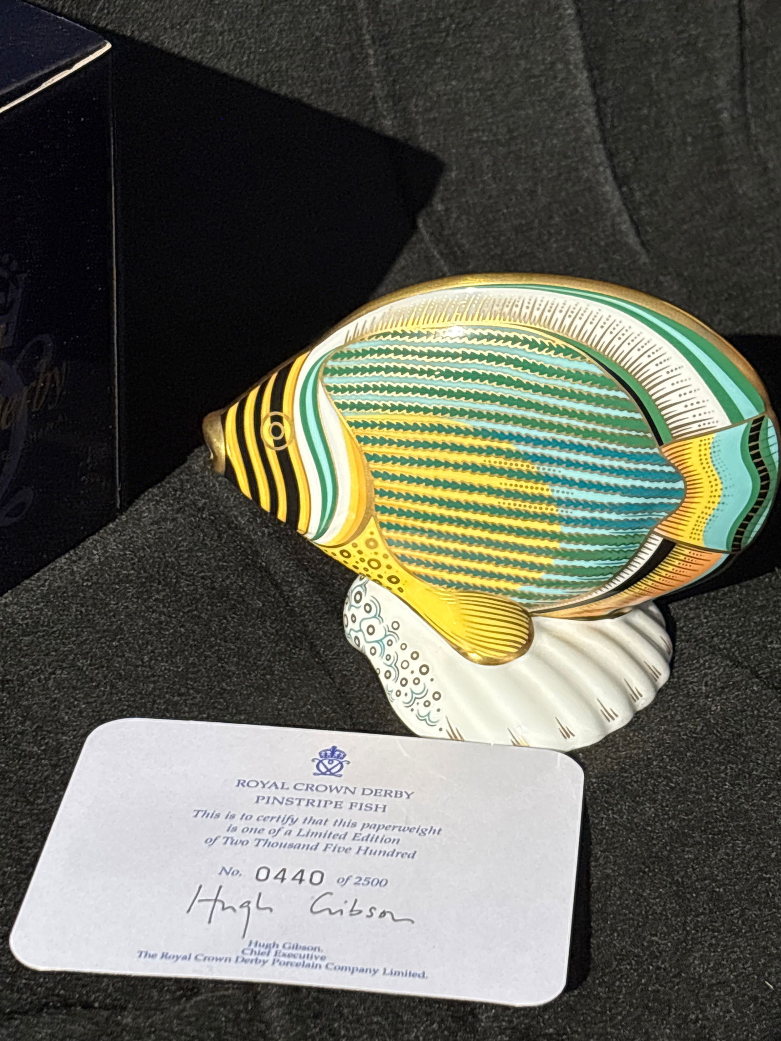 2005 Exclusive Edition Tropical Fish ‘Pinstripe Fish’ Royal Crown Derby 5&1/2 inch paperweight (1 of 6)