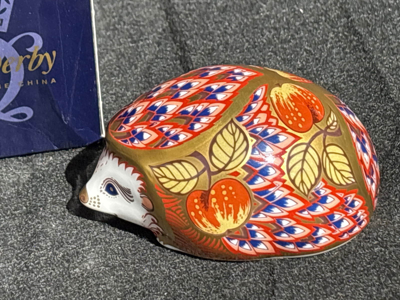 1999. Collectors Guild ‘Orchard Hedgehog’ Royal Crown Derby 3&1/2 inch paperweight (1 of 6)