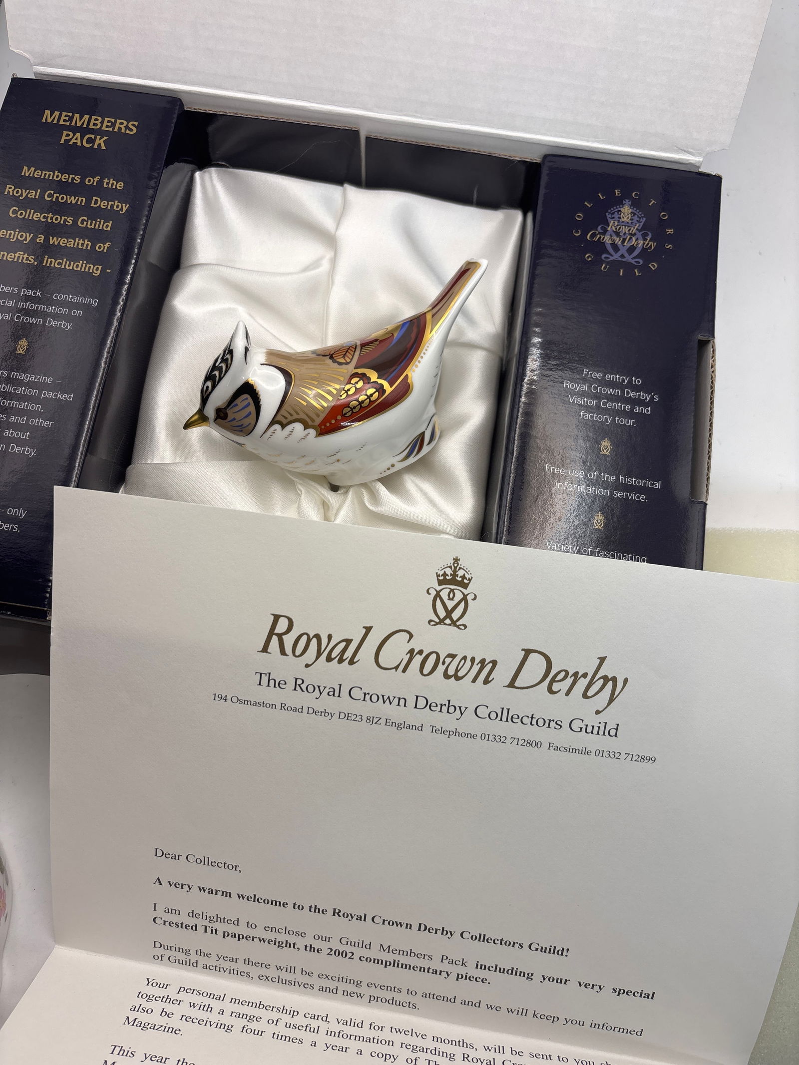2001 Collectors Guild ‘Crested Tit’ Royal Crown Derby 4 inch  paperweight (1 of 7)
