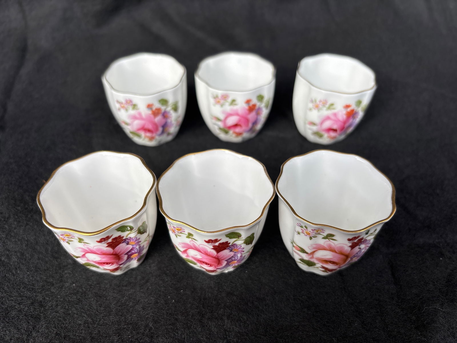 Set of six Royal Crown Derby England 1&1/4 inch egg cups: Set of six Royal Crown Derby England 1&1/4 inch egg cupsLike new