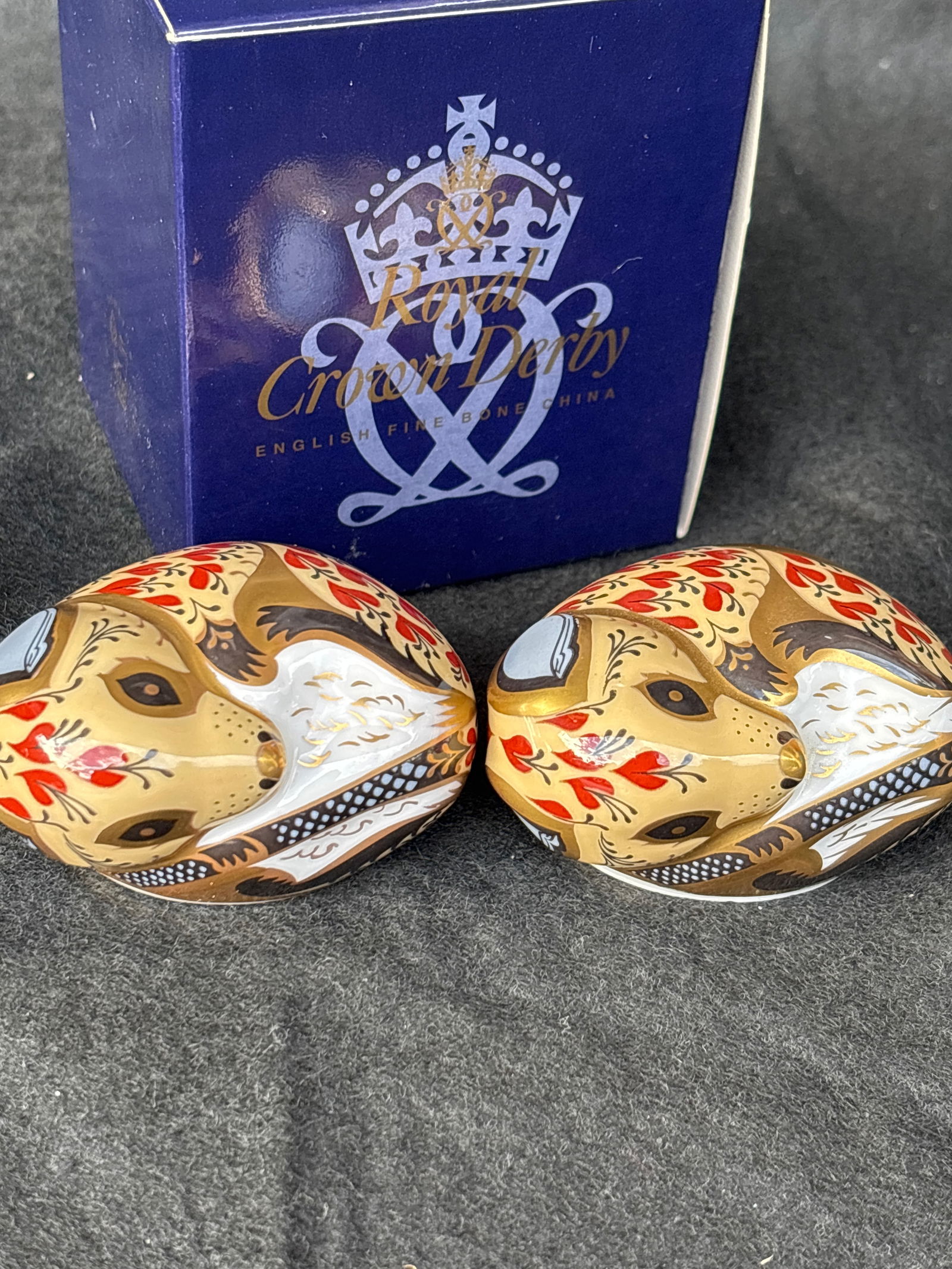 Two ‘Country Mouse’ form Royal Crown Derby England 2&3/4 inch paperweights (1 of 6)