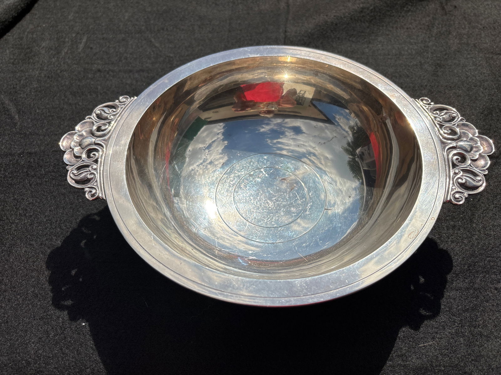 Heavy Vintage Tiffany & Co. Sterling silver 11&1/4 inch bowl; 540 grams (1 of 8)