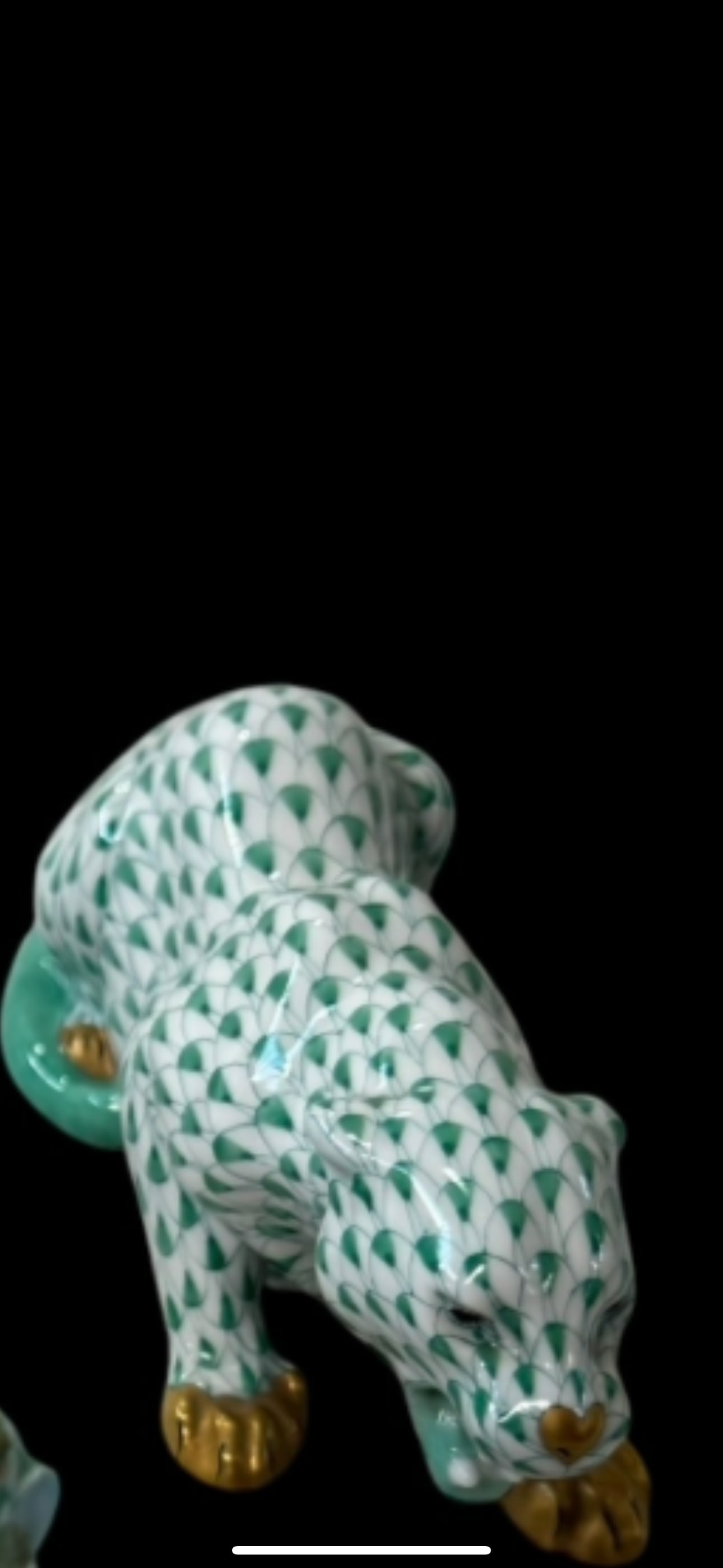 Desirable Panther form Herend Hungary porcelain green fishnet 6.75inches figurine (1 of 10)