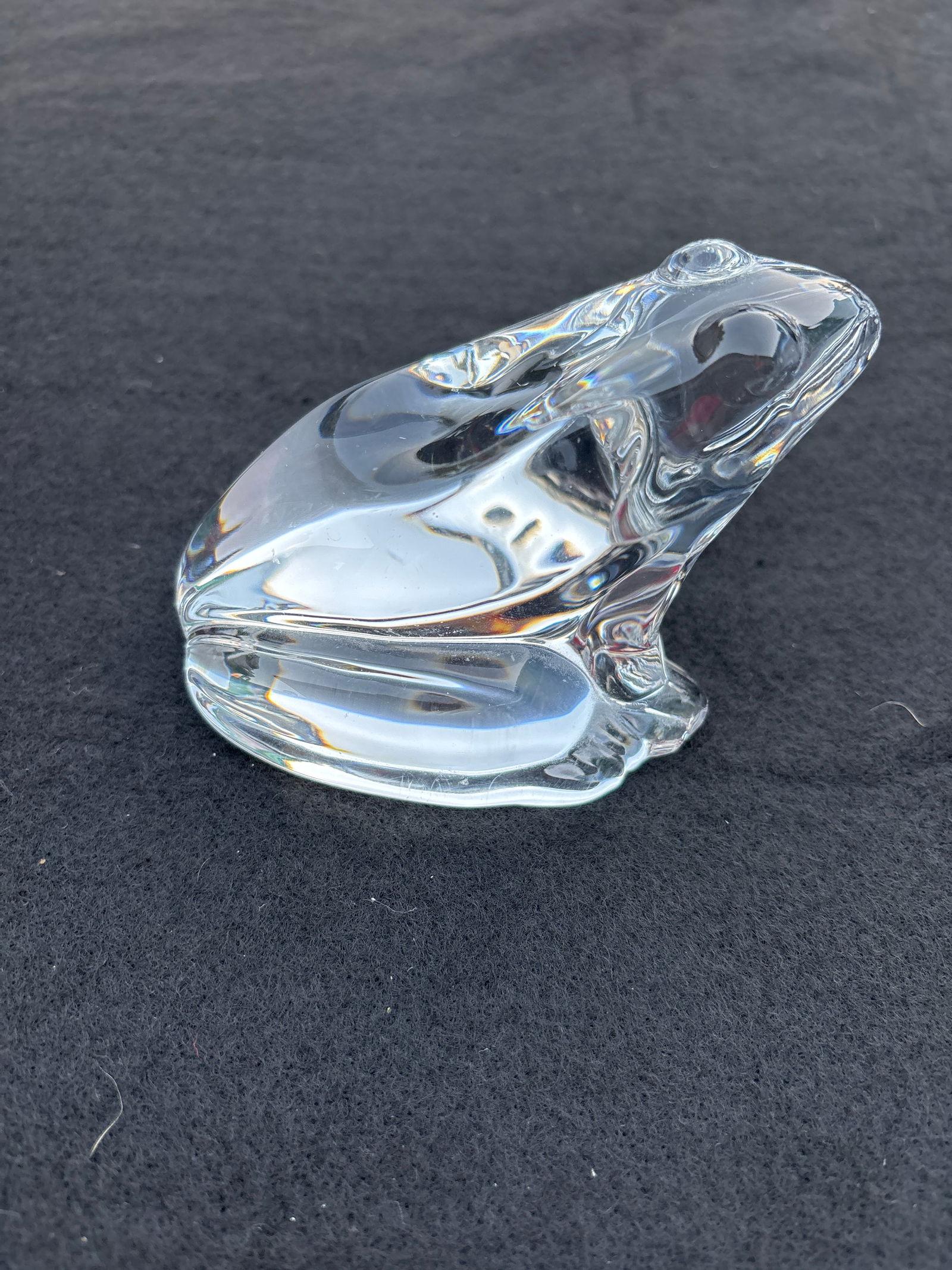 Baccarat fine French clear crystal 4inch sitting frog figurine: Baccarat fine French crystal 4inch seated frog sculpture.No box.Good condition, no chips, cracks, etc.