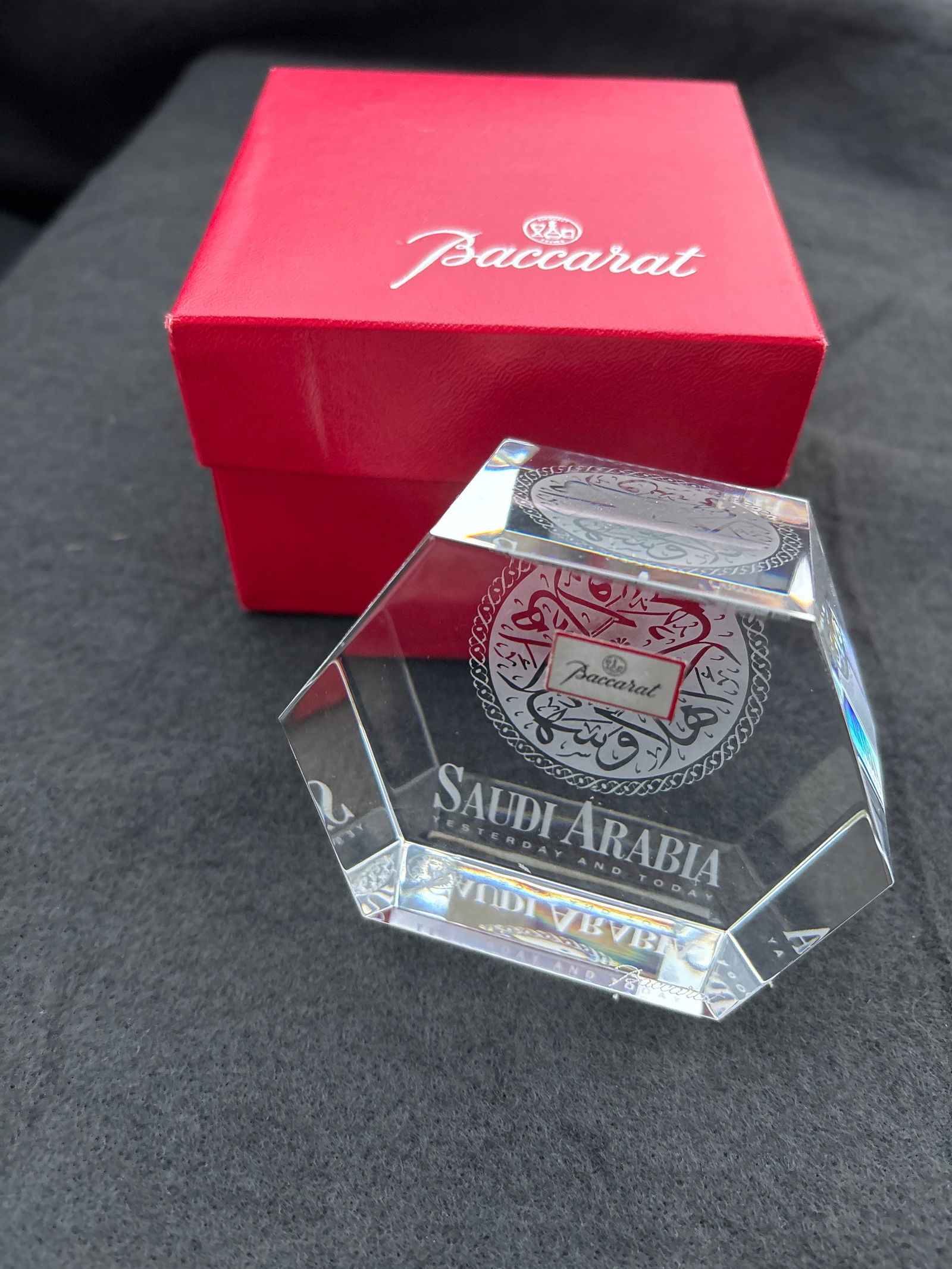 Vintage signed Baccarat French crystal 3inch Saudi Arabia paperweight: Vintage signed Baccarat French crystal 3inch Saudi Arabia paperweight.With box.Good