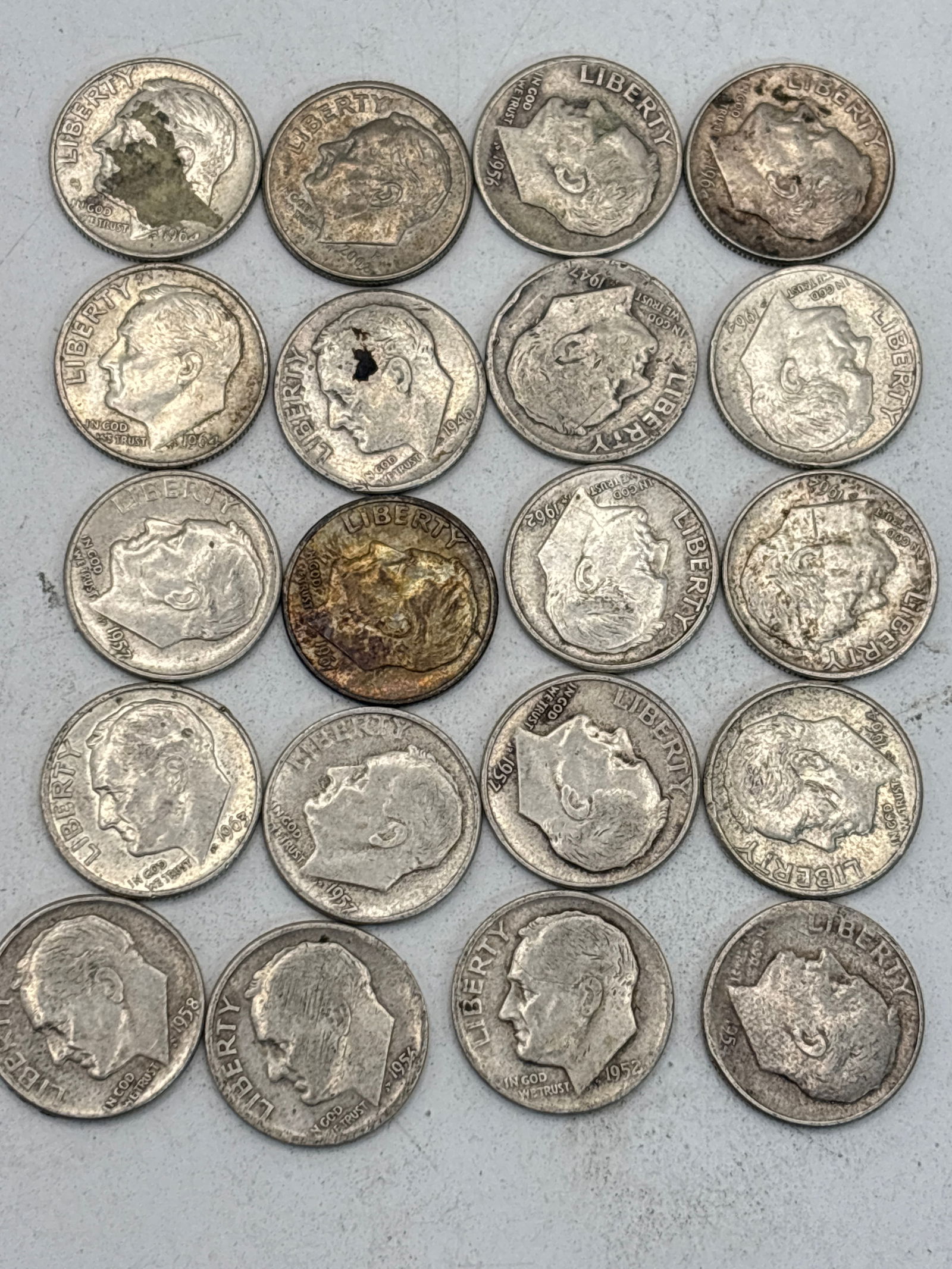 Group of twenty 1964 & earlier Roosevelt  Silver quarter dimes (1 of 6)