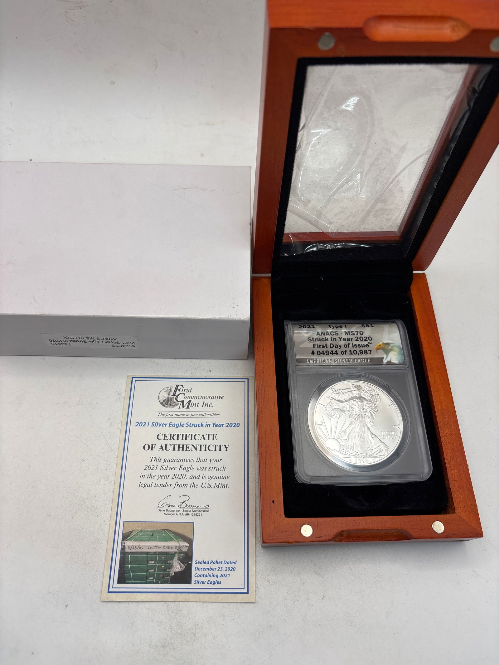 2021 American Eagle fine  silver one ounce Walking Liberty $1 coin w/COA (1 of 7)