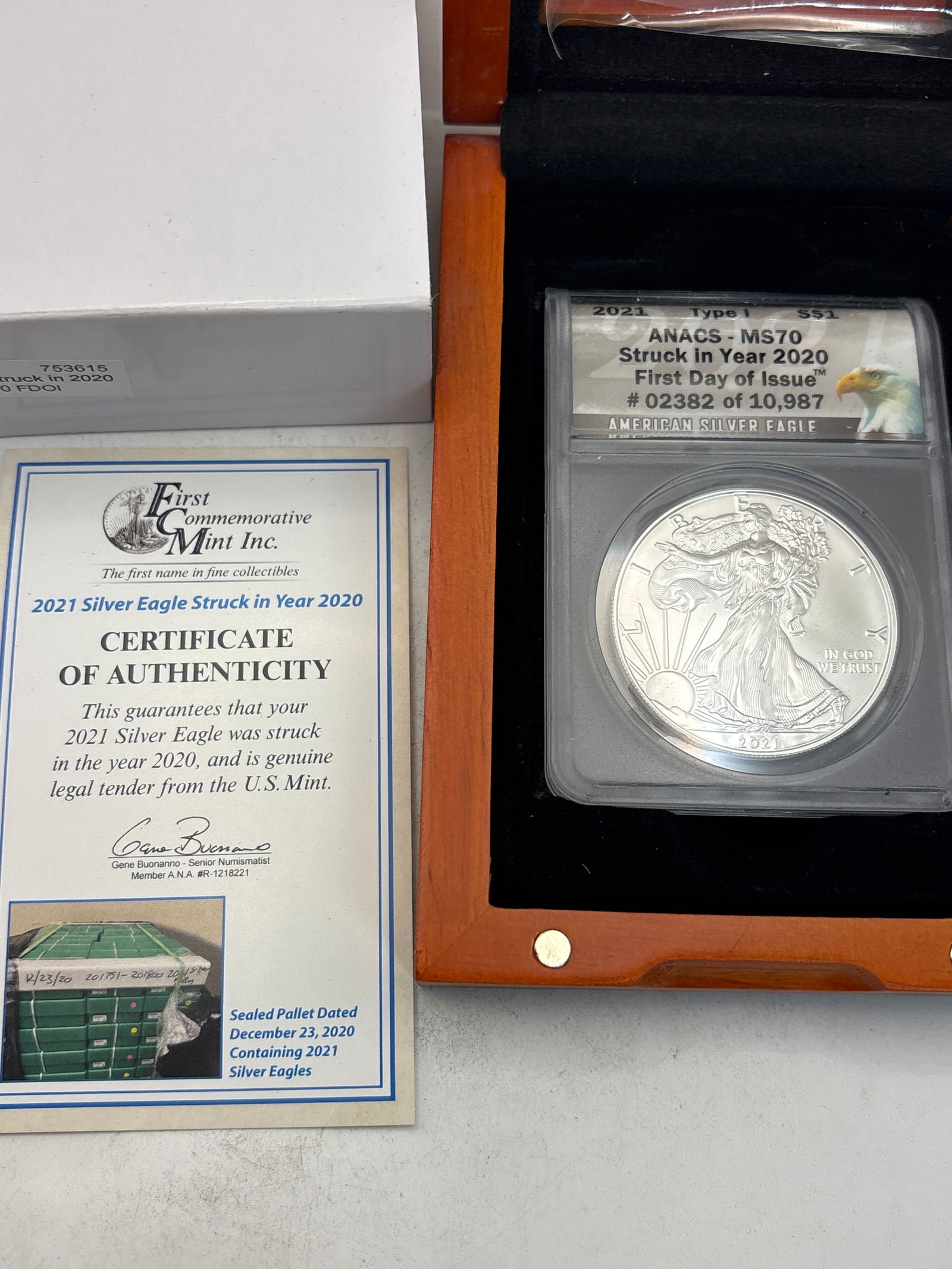 2021 Silver Eagle one ounce fine silver Walking Liberty $1 w/COA (1 of 7)