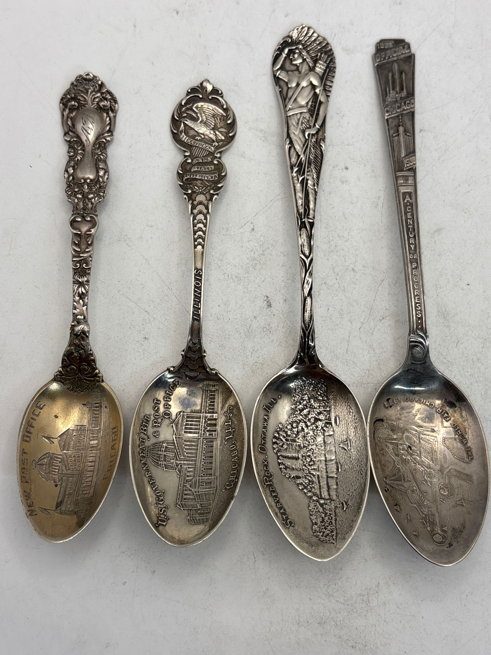 Four antique Illinois sterling silver souvenir spoons; 75 grams (1 of 7)