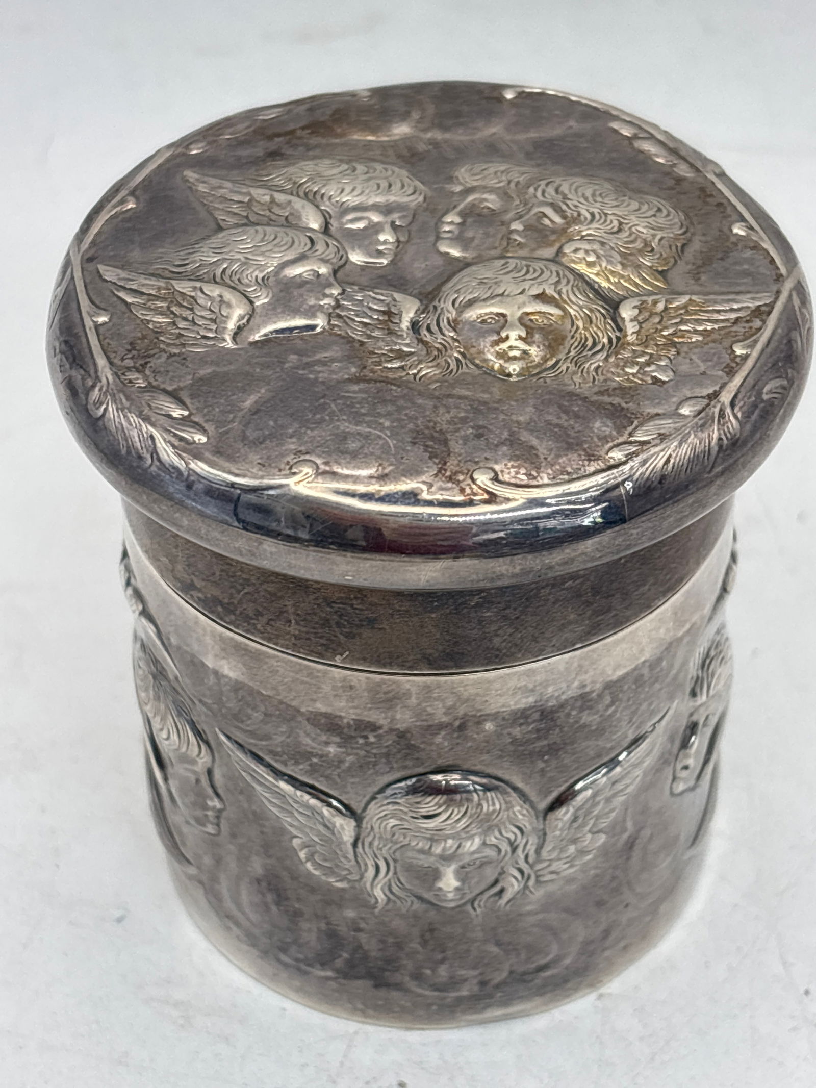 Antique angel scene William Comyns London, England Sterling covered jar; 115 grams (1 of 8)