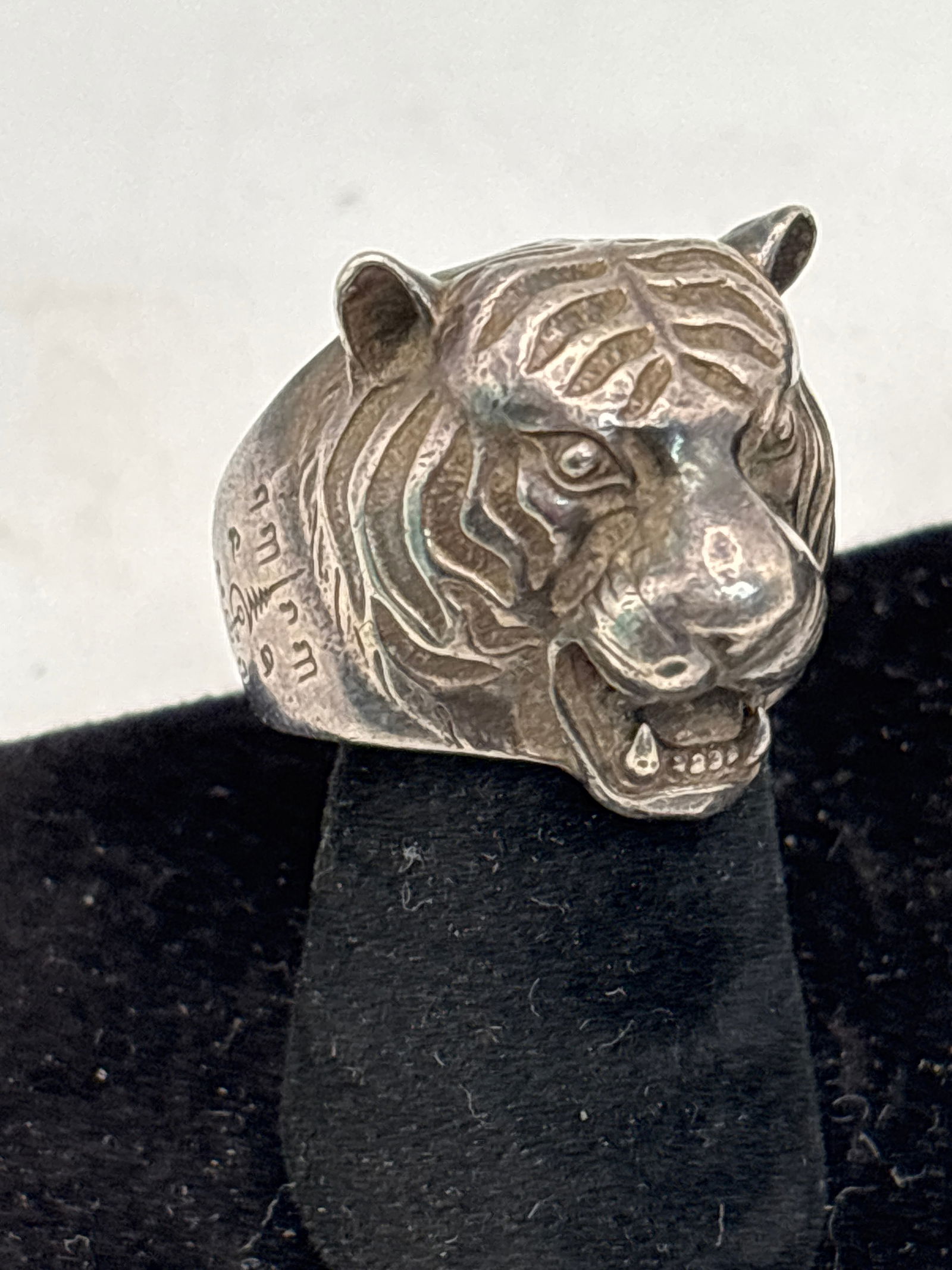 Vintage tiger head Design sterling silver ring 13 grams (1 of 7)