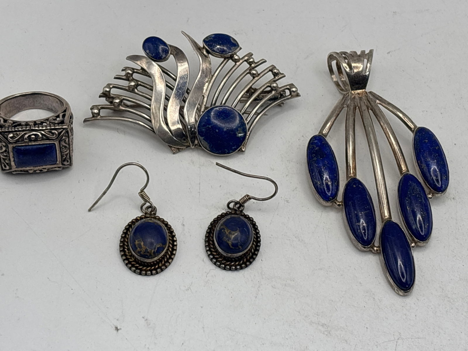 Five pieces vintage sterling silver and blue stone pendant, 950 brooch, ring &earrings; 52 grams (1 of 11)