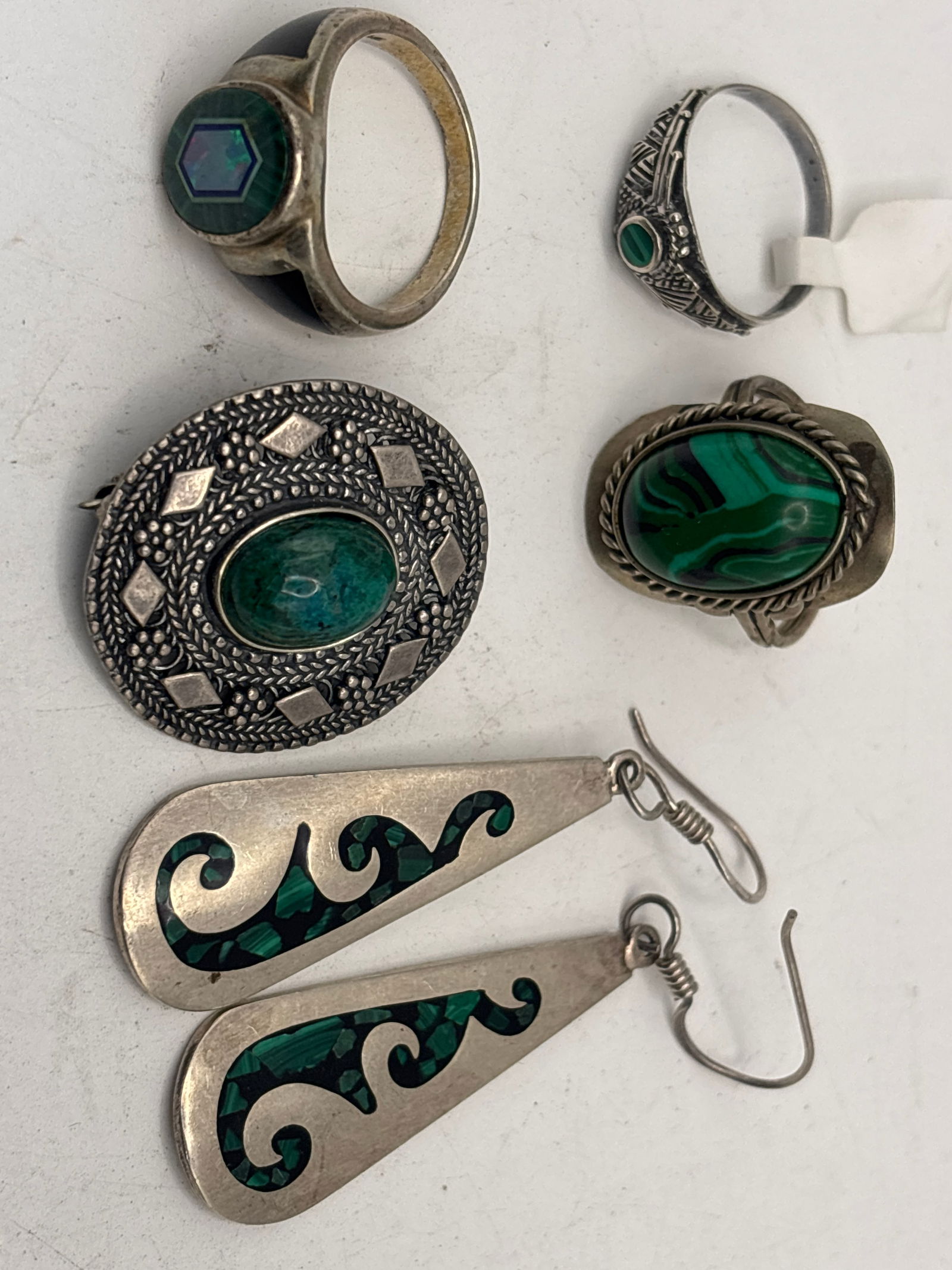 Six pieces vintage malachite & sterling silver , earrings, rings & pendant ; 38 grams (1 of 10)