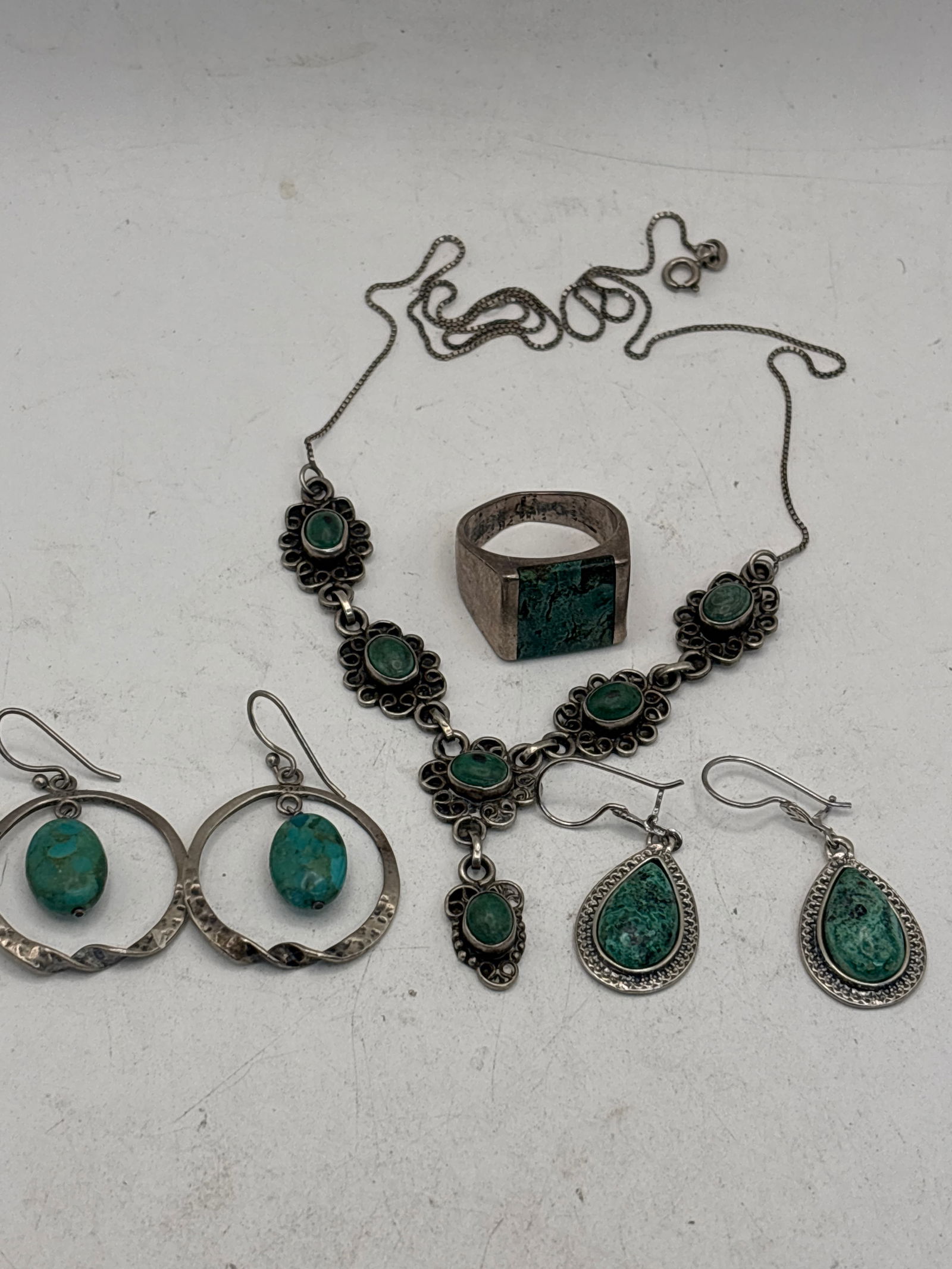Six pieces vintage Mexican turquoise stone & sterling silver ring, necklace & earrings; 44 grams (1 of 8)
