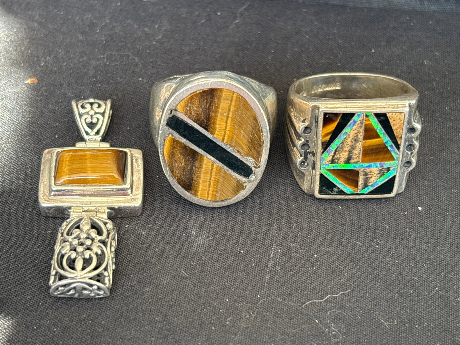 Handsome Three tiger. Eye & Sterling silver rings & pendant; 44 grams (1 of 8)