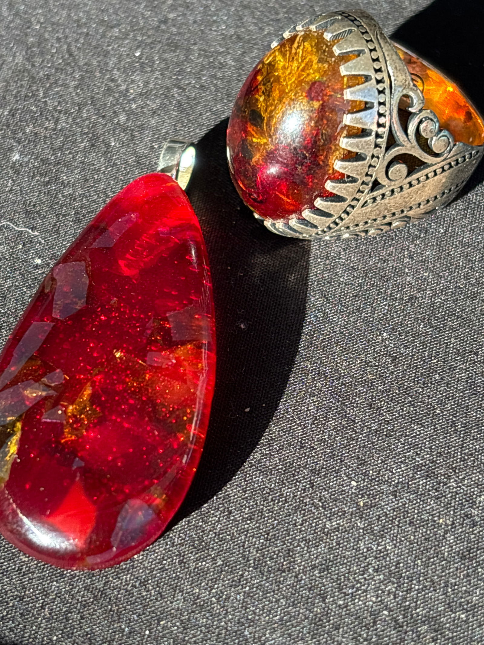 Large handcrafted ants incased in Amber type sterling silver ring & pendant (1 of 11)